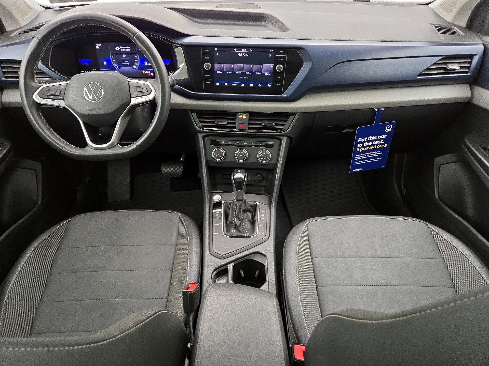 Thumbnail: 2022 Volkswagen Taos - 9