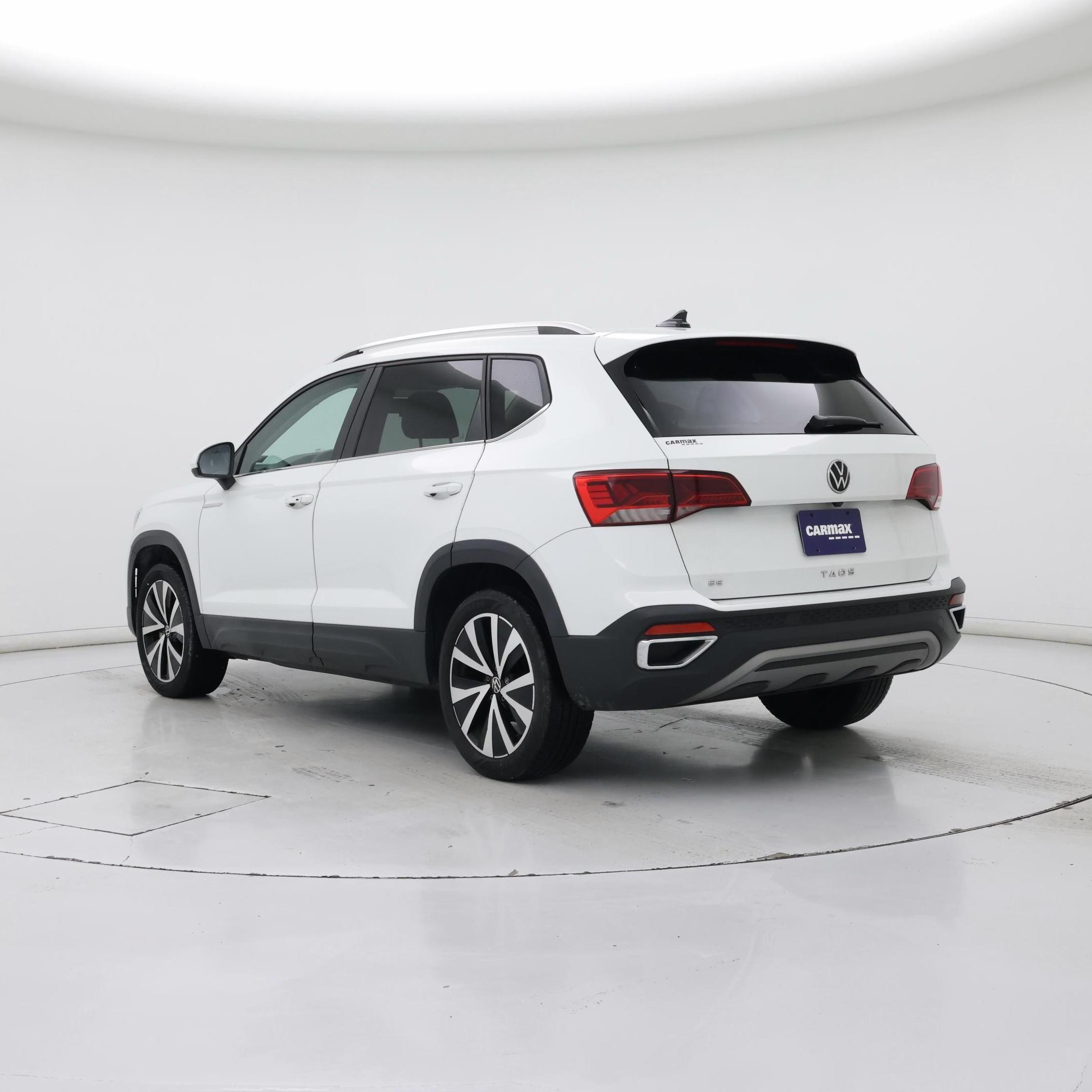 Thumbnail: 2022 Volkswagen Taos - 2