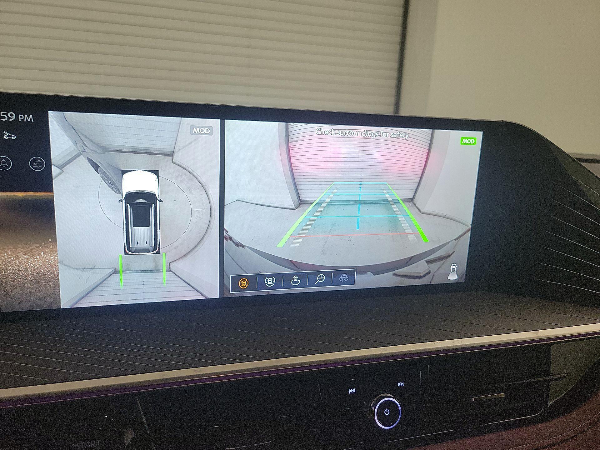 Thumbnail: 2025 INFINITI QX80 - 14