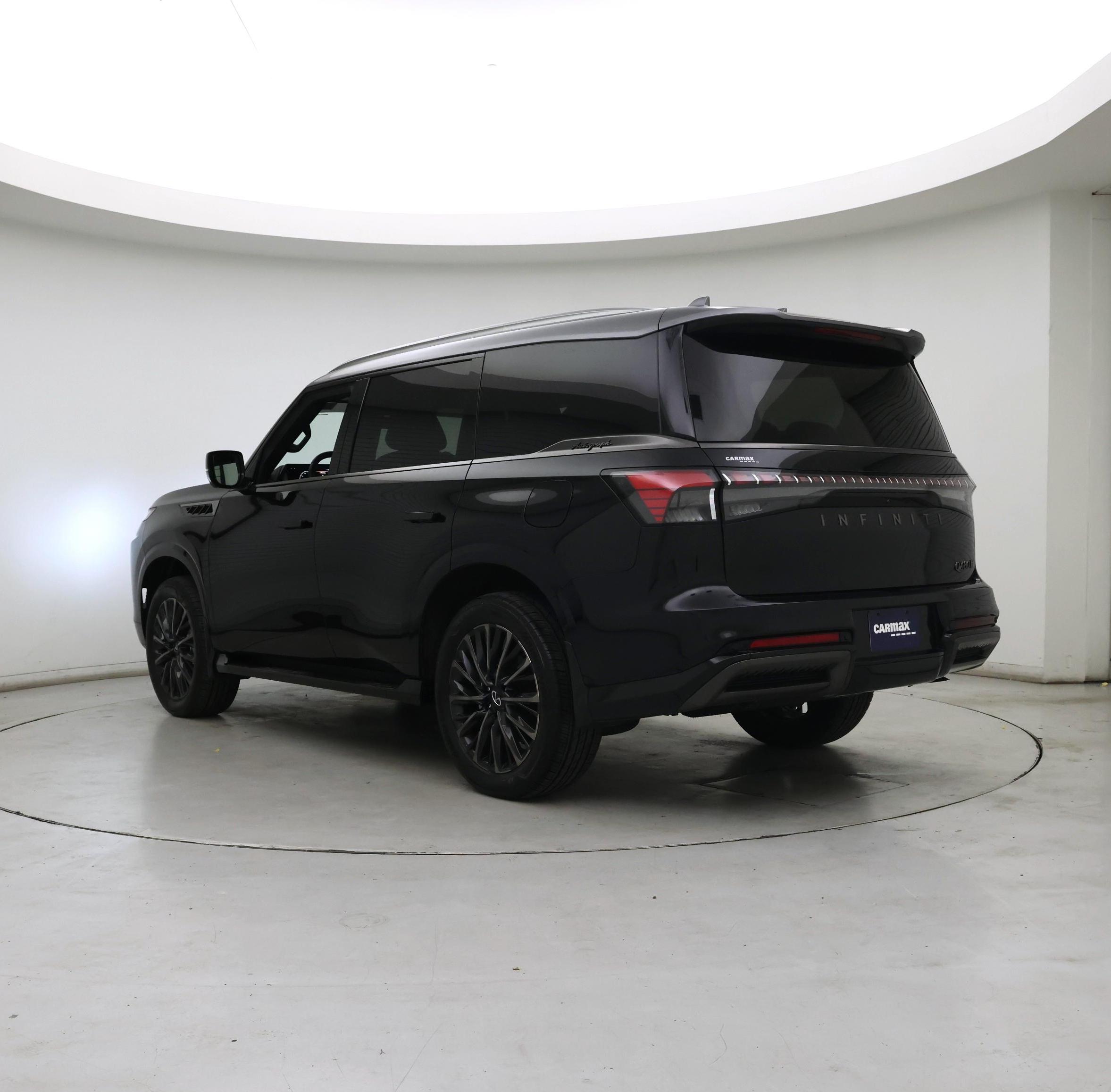 Thumbnail: 2025 INFINITI QX80 - 2