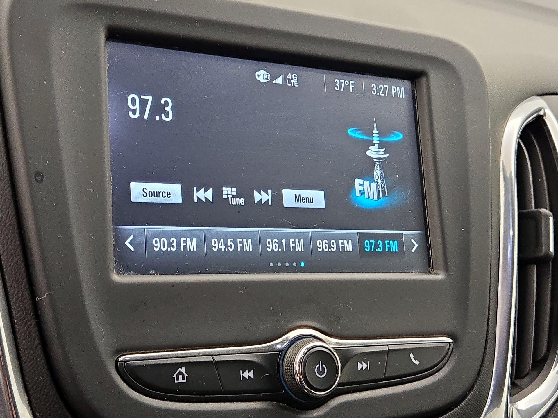 Thumbnail: 2018 Chevrolet Equinox - 14