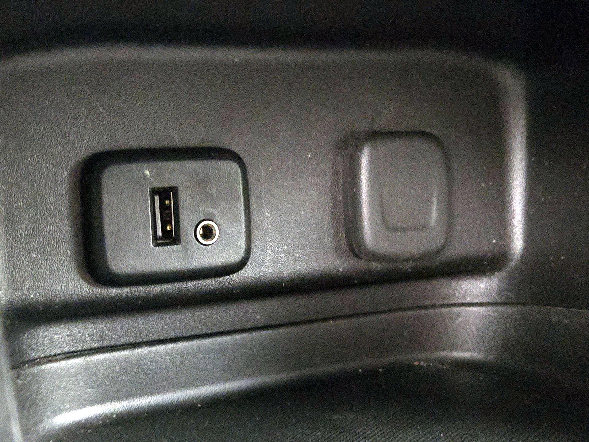 Thumbnail: 2018 Chevrolet Equinox - 17