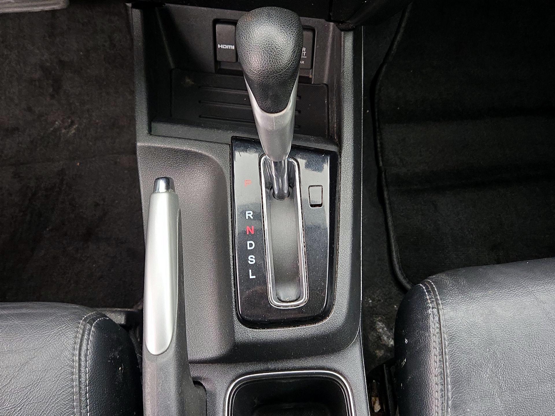 Thumbnail: 2015 Honda Civic - 16