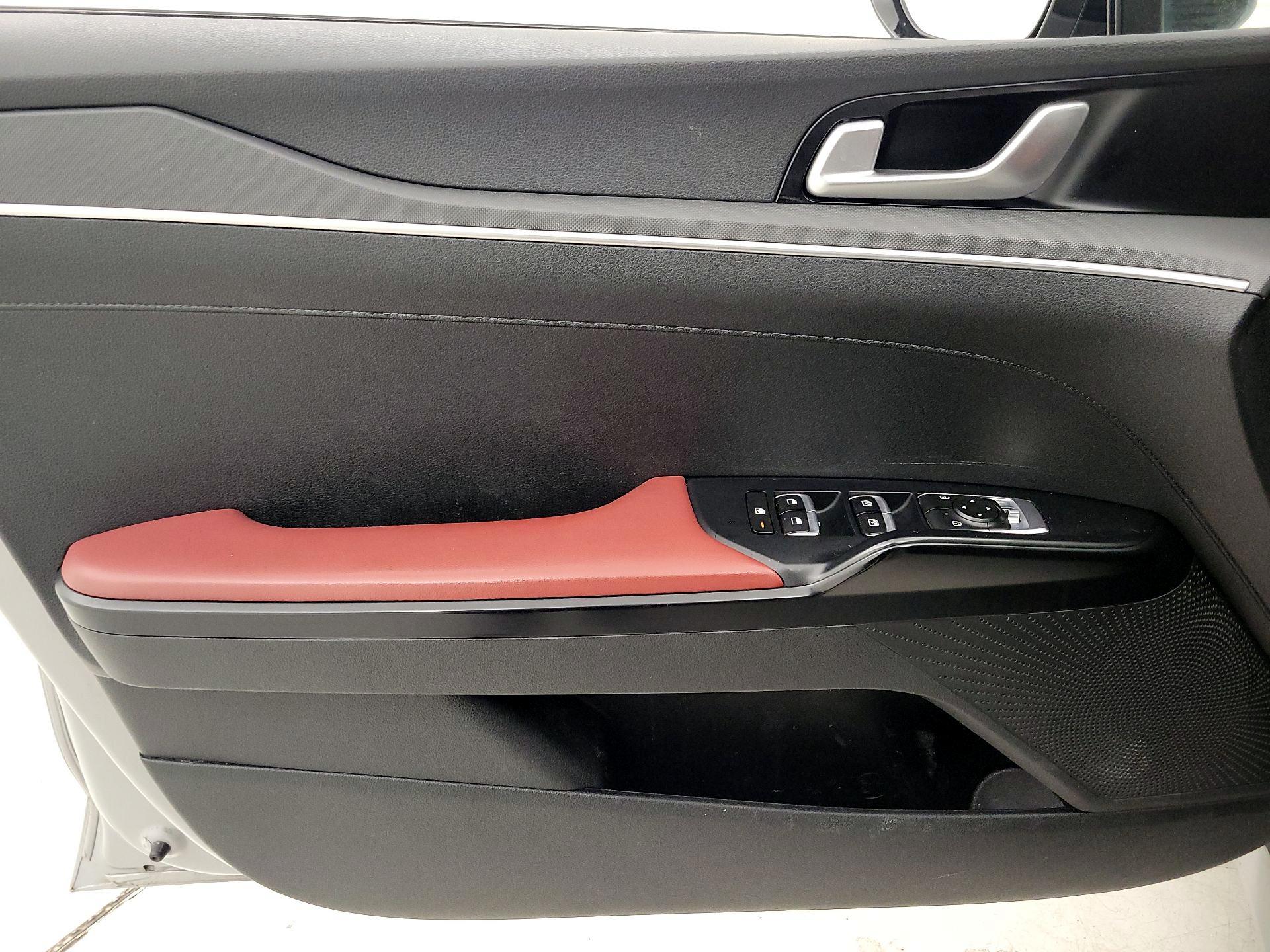 Thumbnail: 2023 Kia K5 - 12