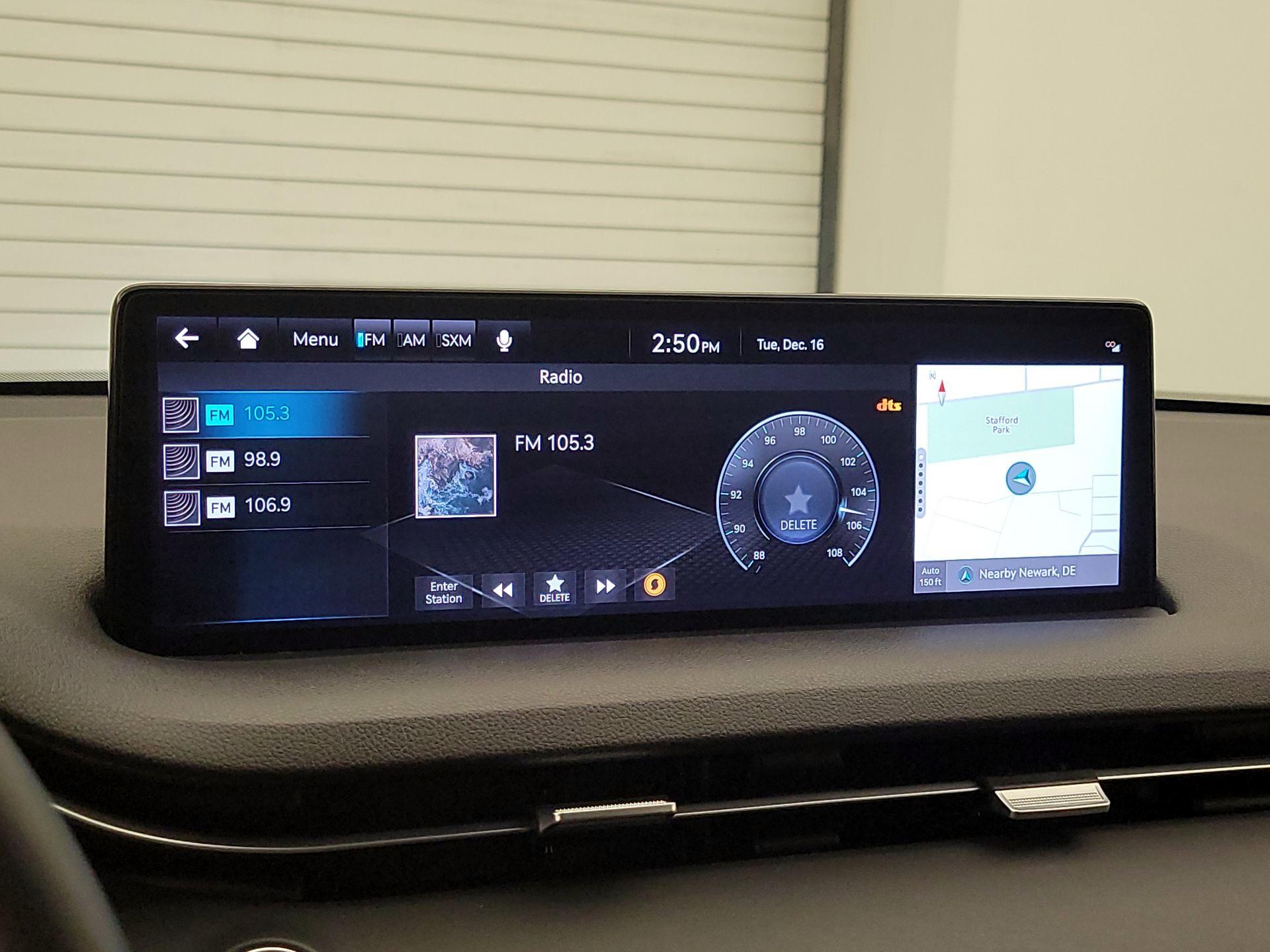 Thumbnail: 2024 Genesis GV70 - 16