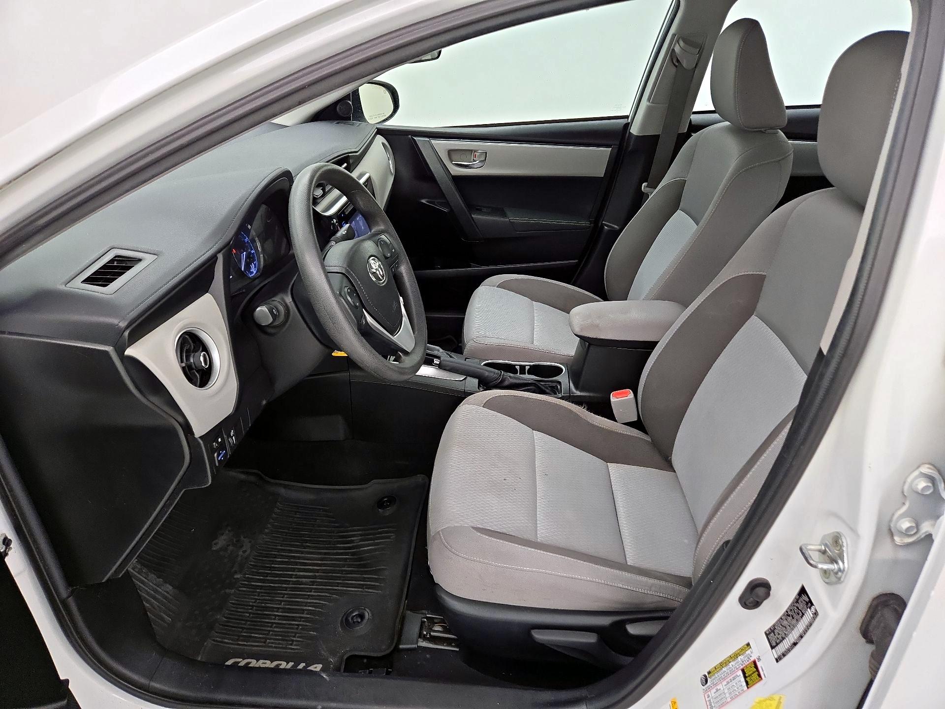 Thumbnail: 2018 Toyota Corolla - 11