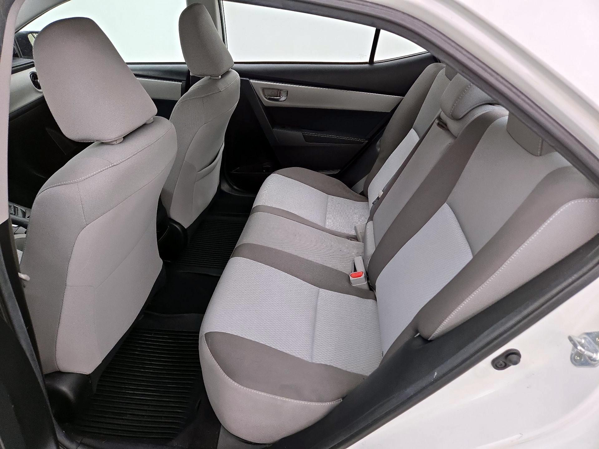 Thumbnail: 2018 Toyota Corolla - 19