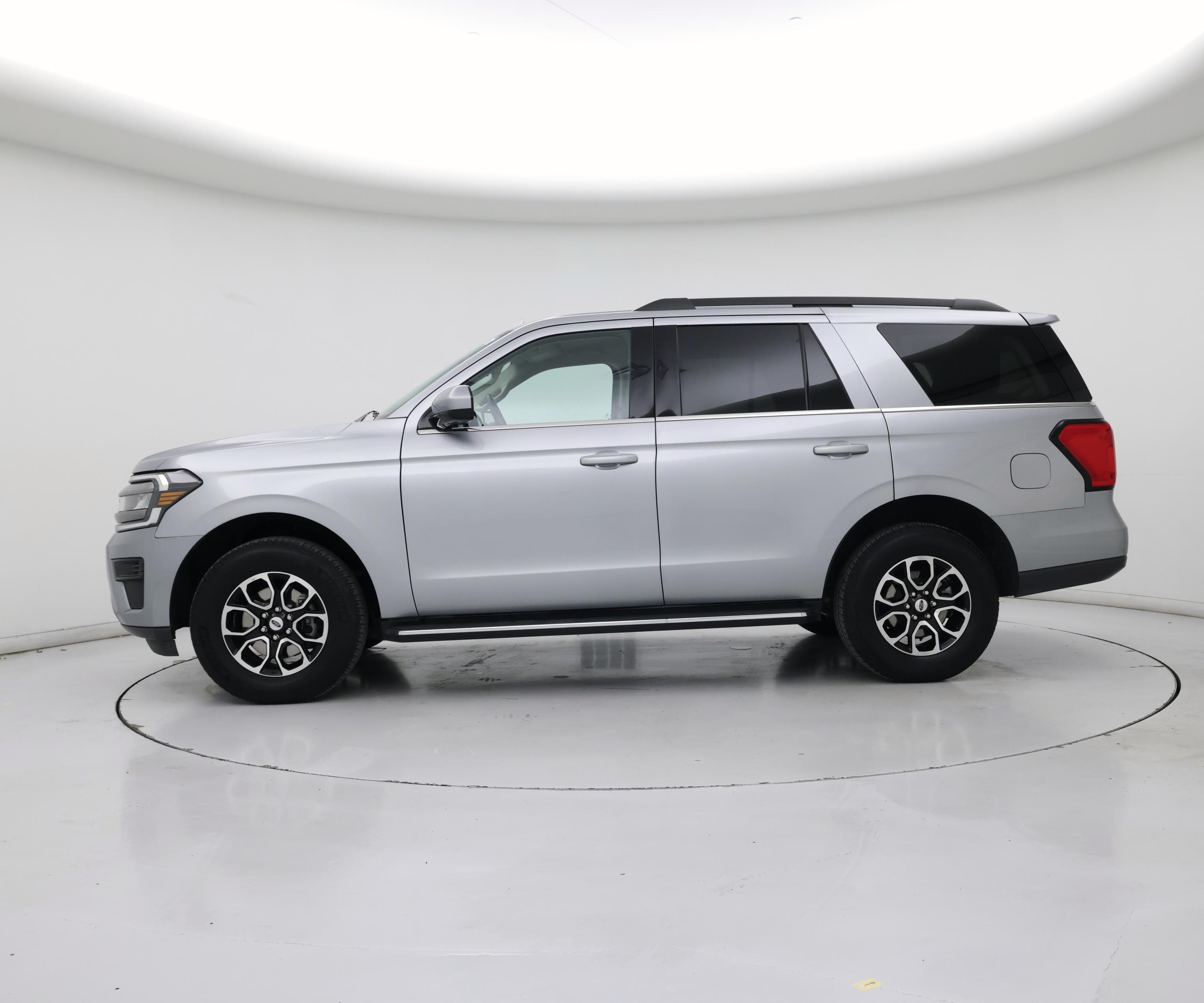 Thumbnail: 2023 Ford Expedition - 3