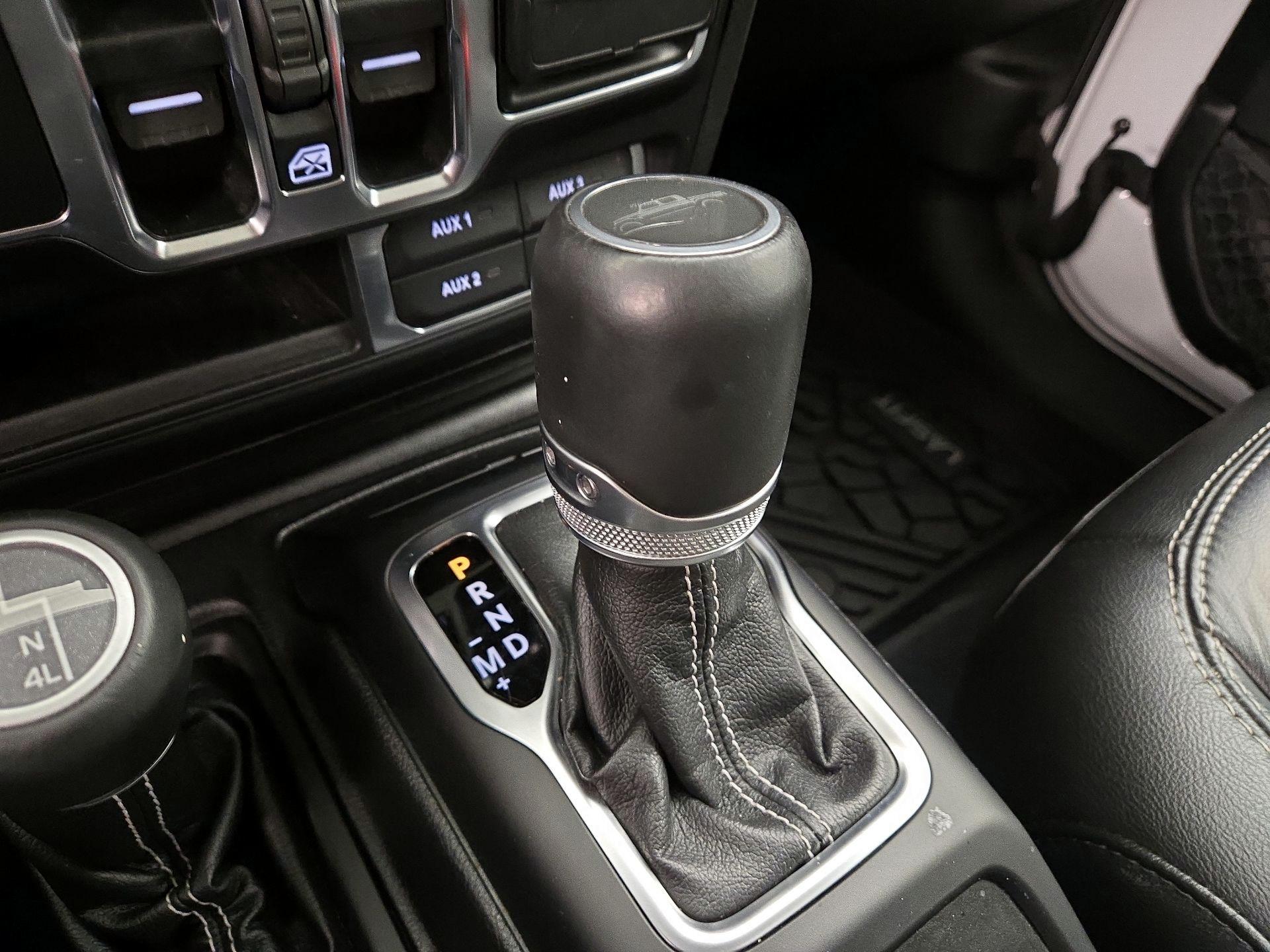 Thumbnail: 2020 Jeep Gladiator - 18