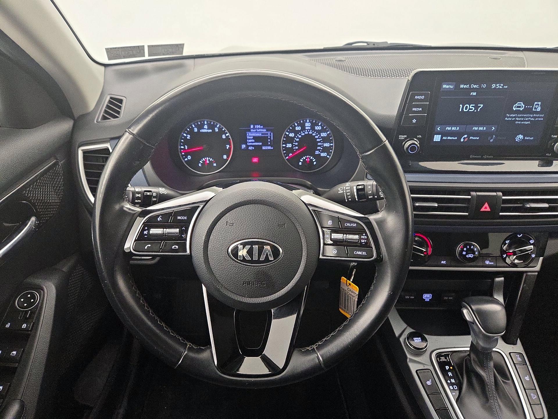 Thumbnail: 2021 Kia Seltos - 10