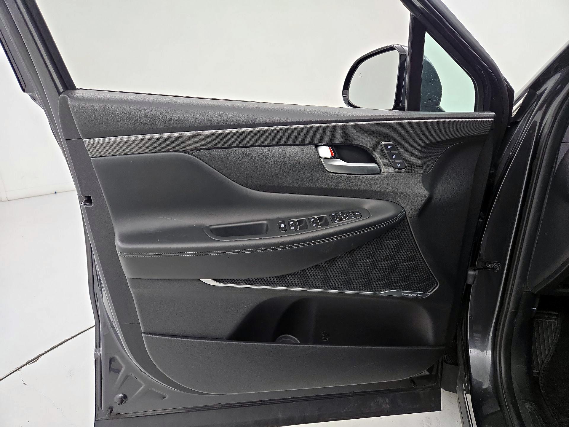 Thumbnail: 2023 Hyundai Santa Fe - 12