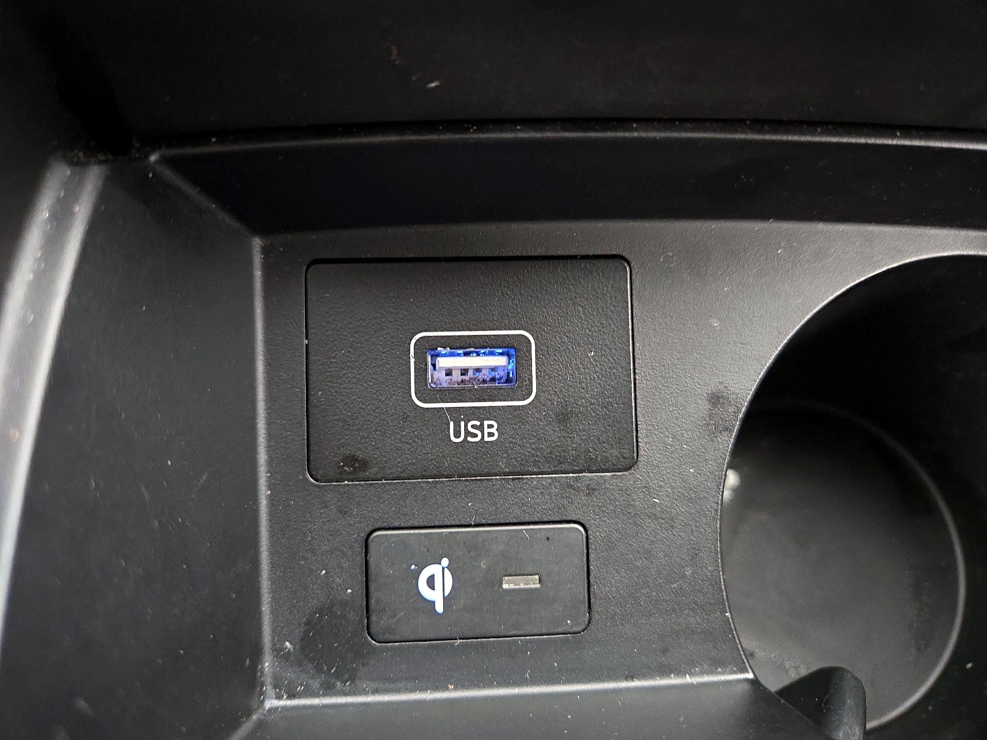 Thumbnail: 2023 Hyundai Santa Fe - 19