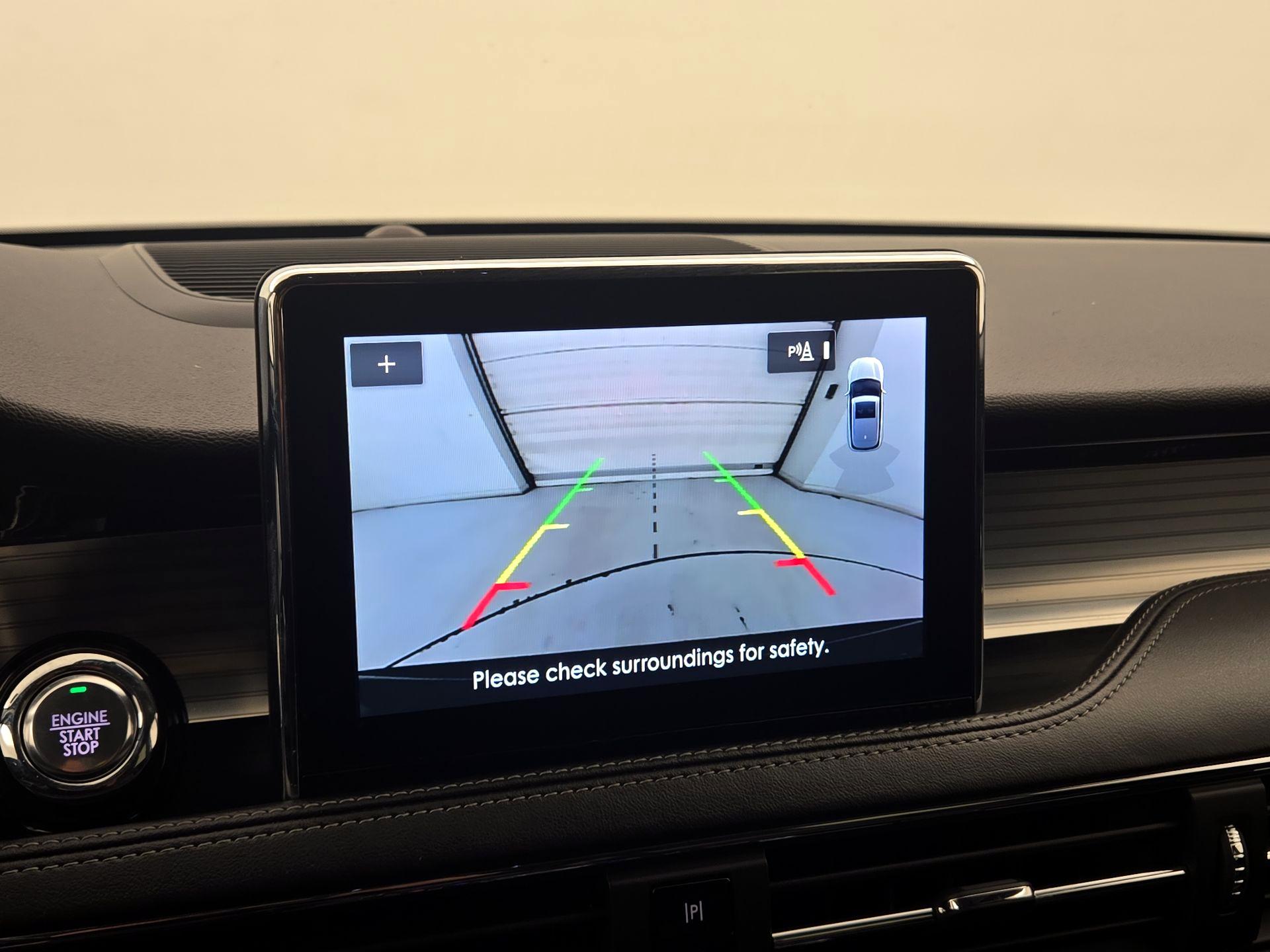 Thumbnail: 2022 Lincoln Corsair - 15