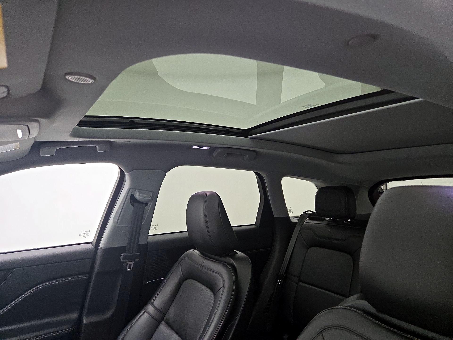 Thumbnail: 2022 Lincoln Corsair - 19