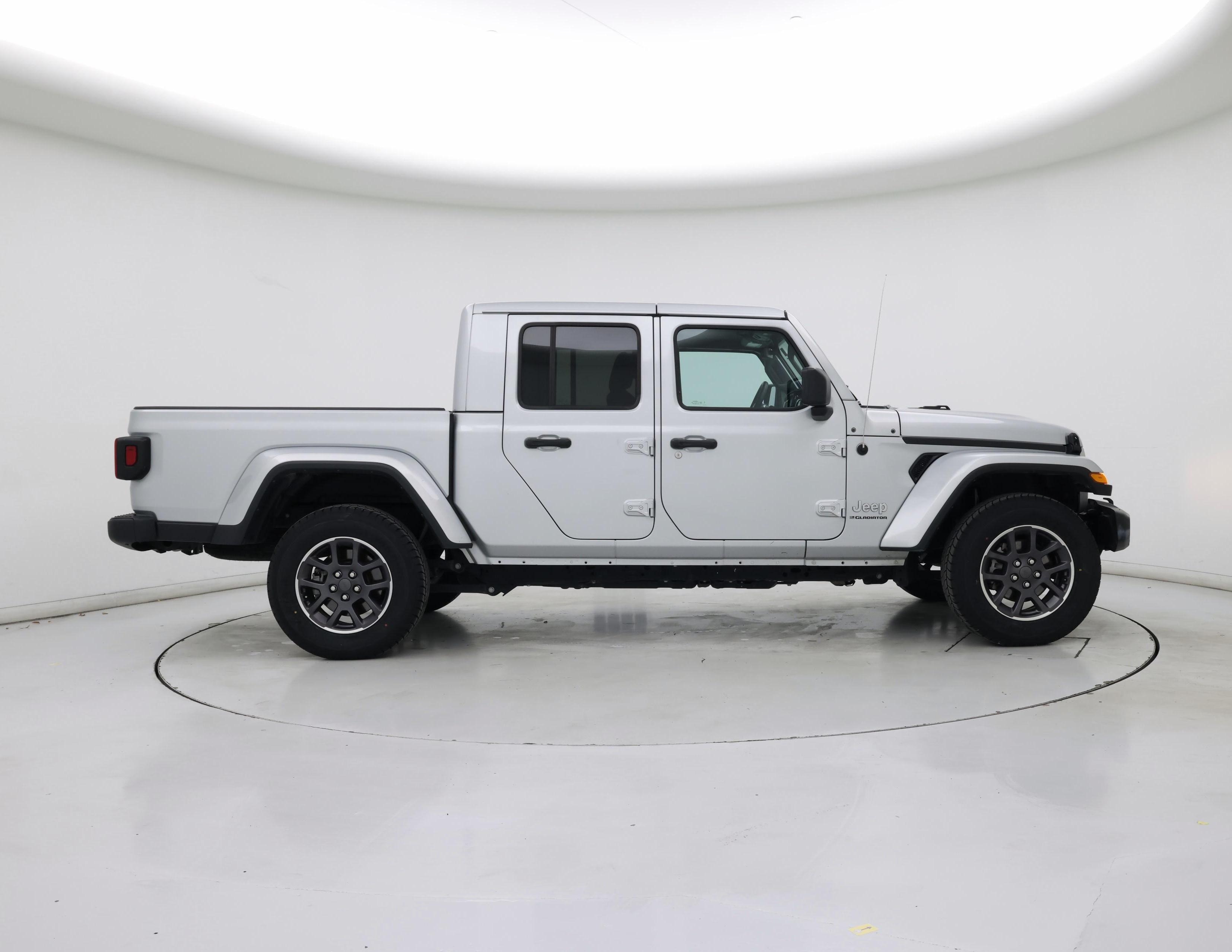 Thumbnail: 2023 Jeep Gladiator - 7