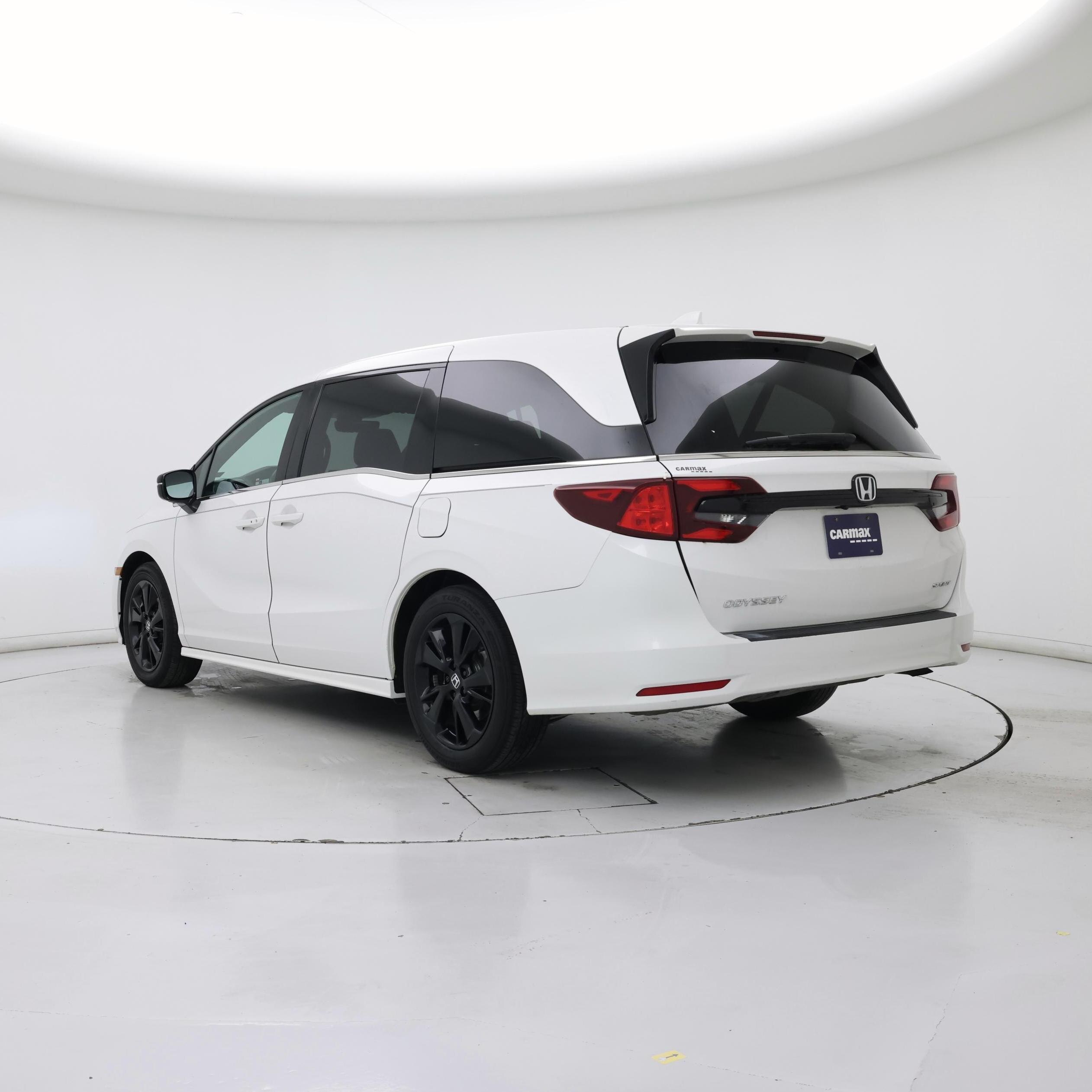 Thumbnail: 2023 Honda Odyssey - 2