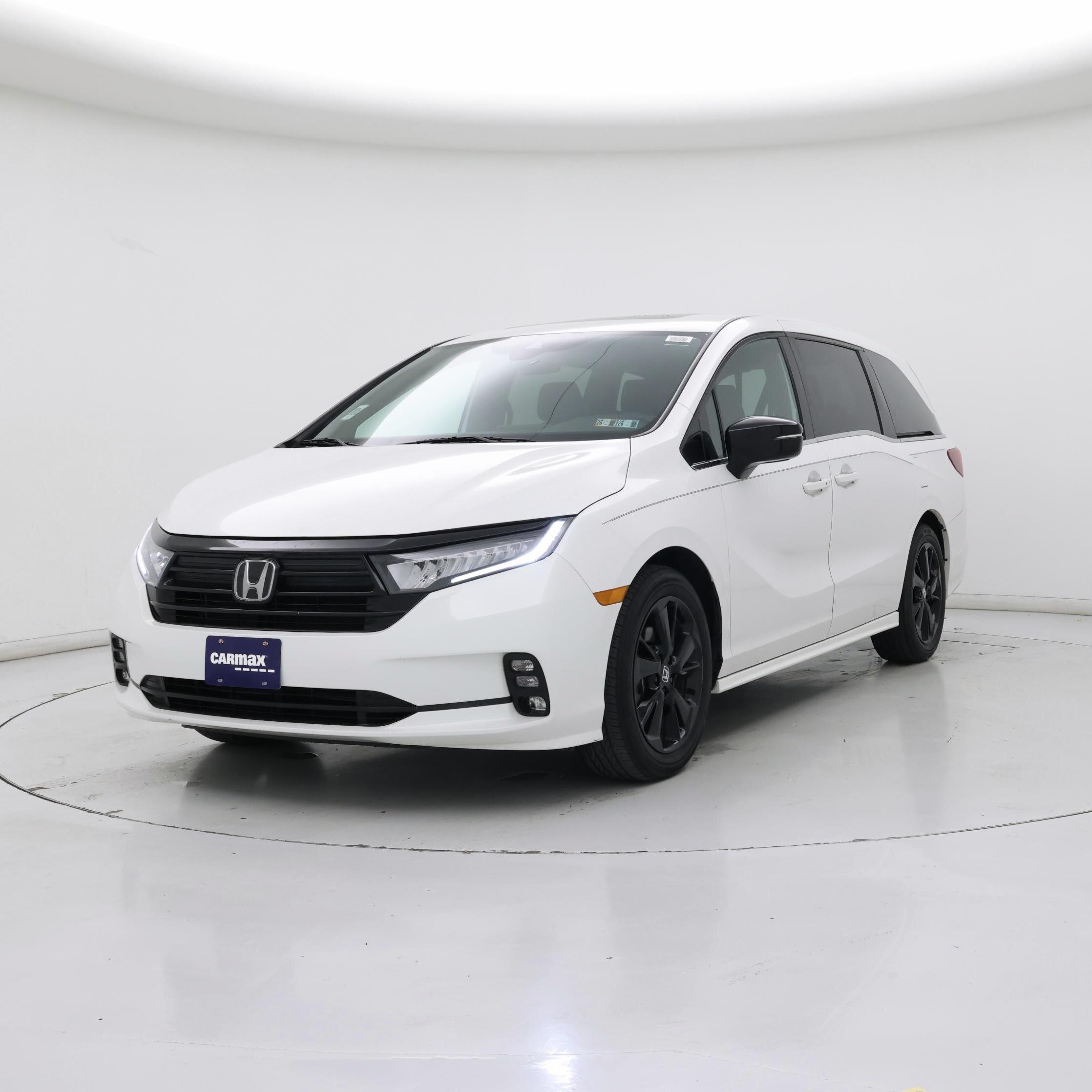 Thumbnail: 2023 Honda Odyssey - 4