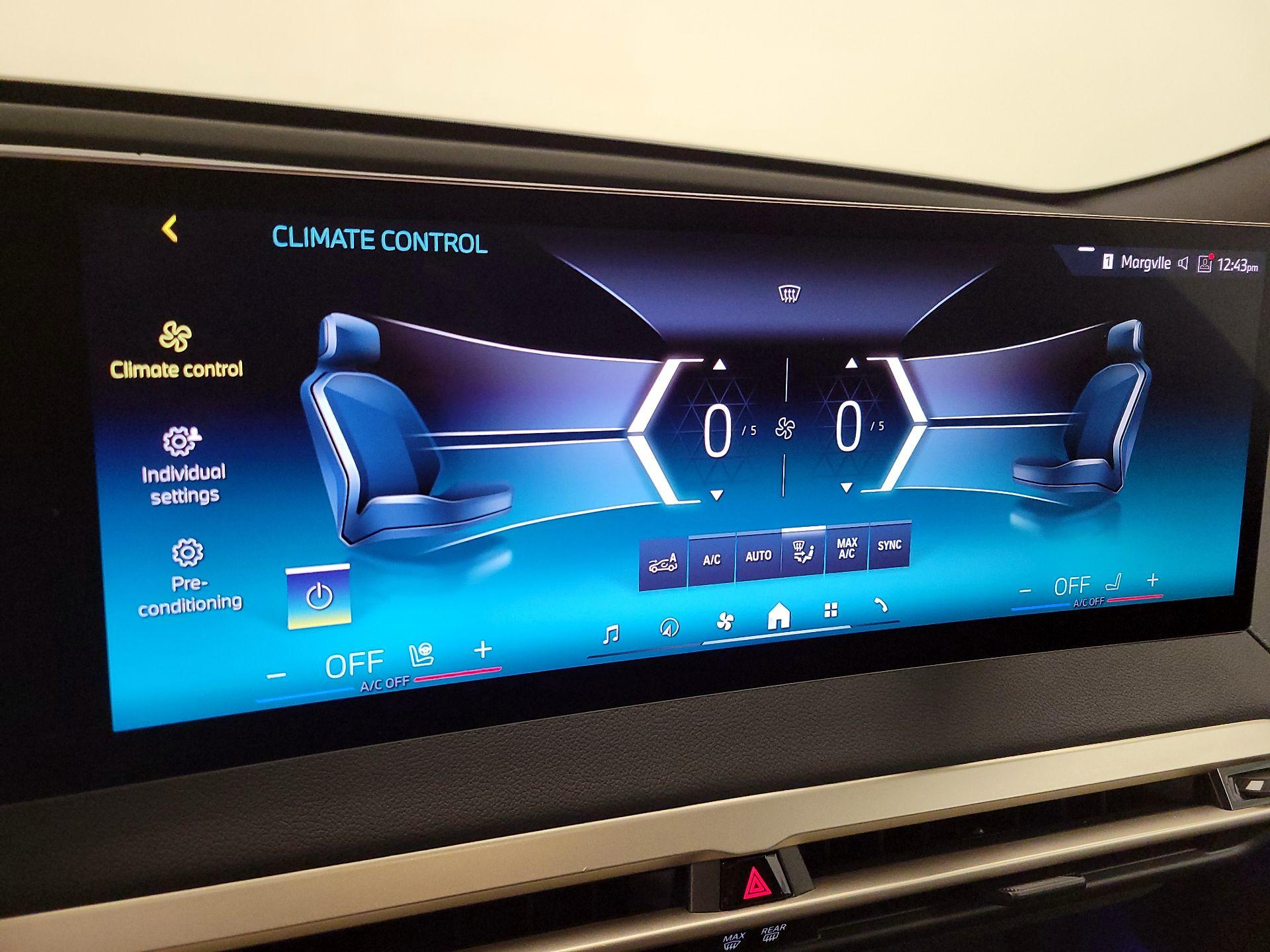 Thumbnail: 2025 BMW iX - 17