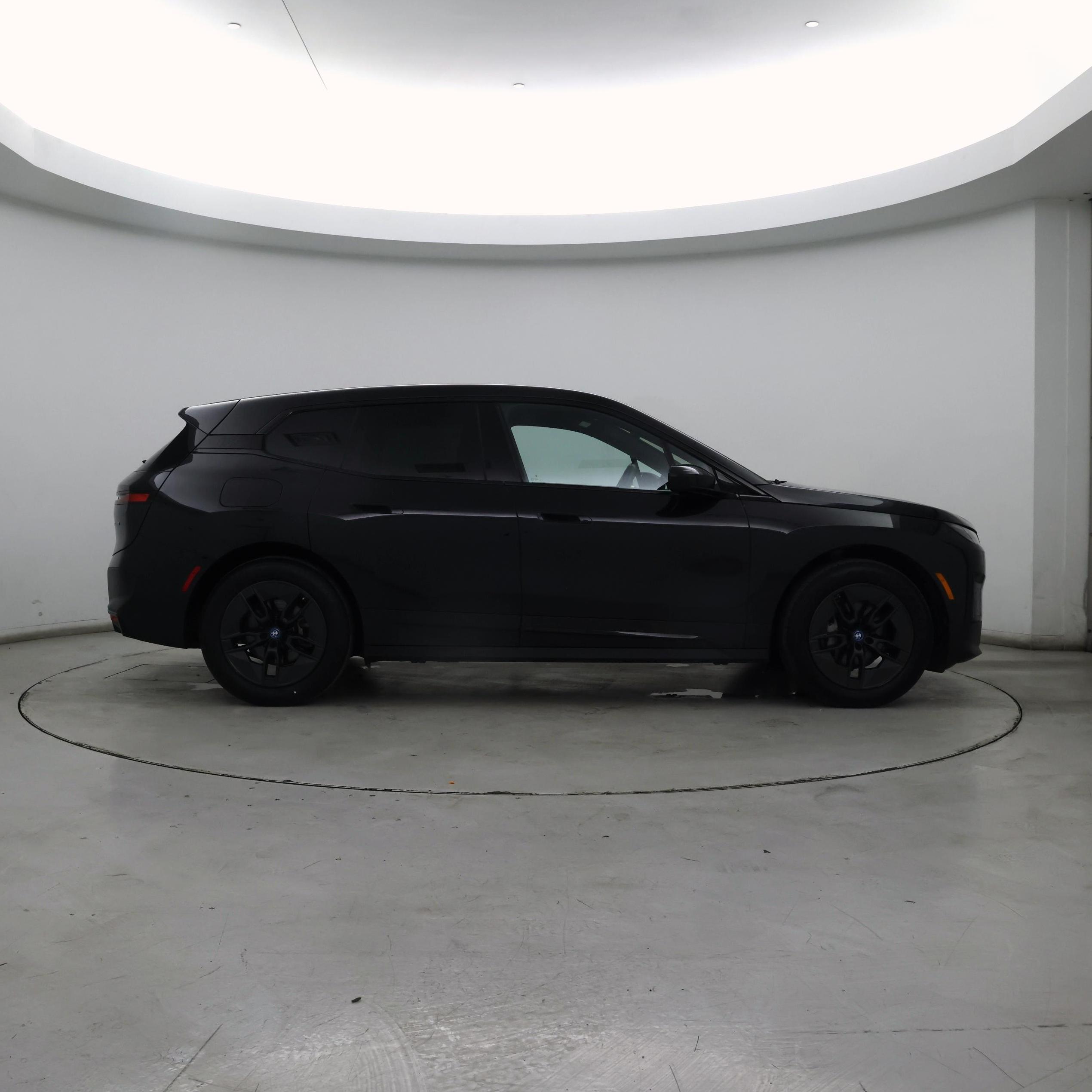 Thumbnail: 2025 BMW iX - 7