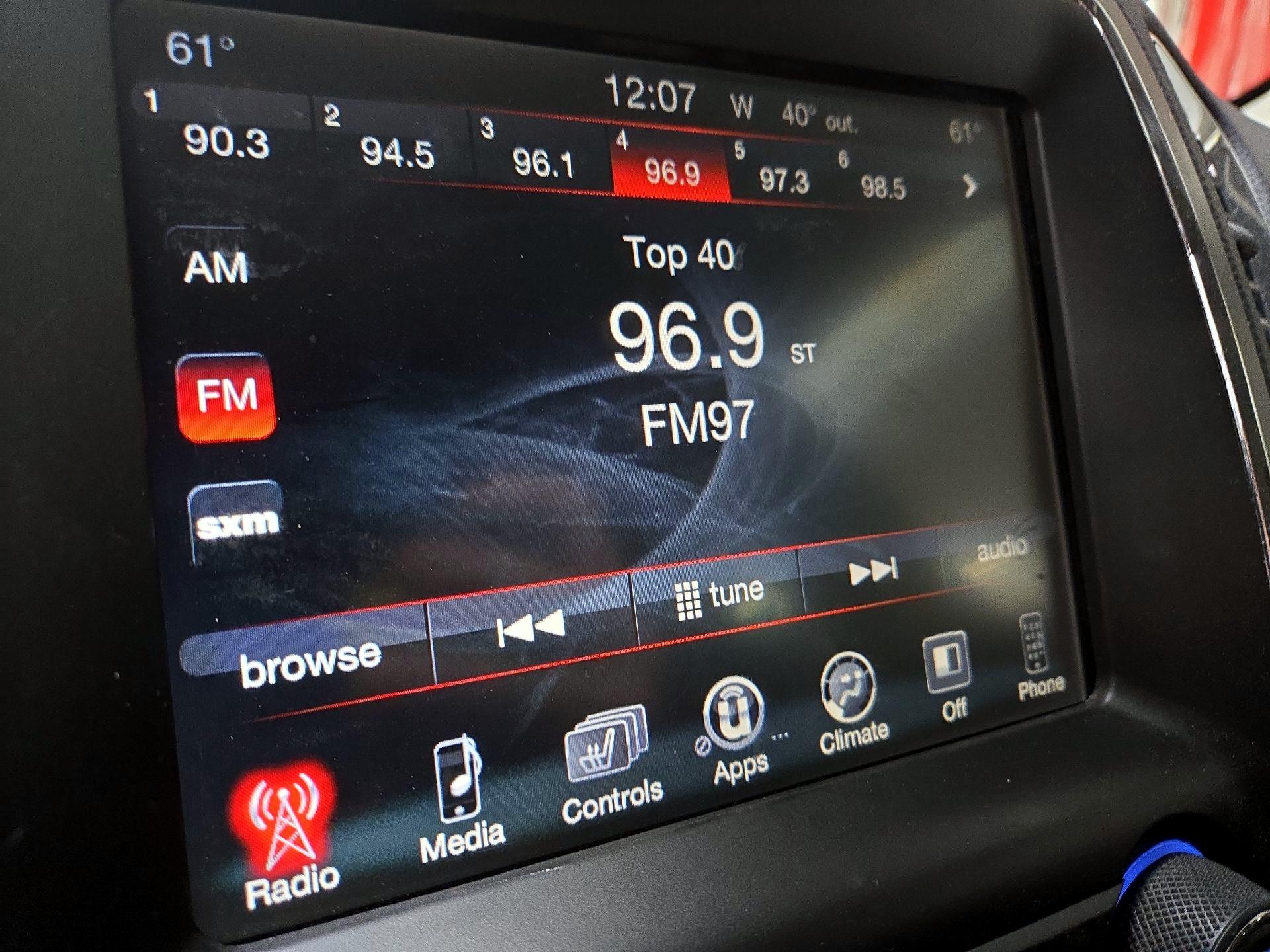 Thumbnail: 2017 Dodge Durango - 15