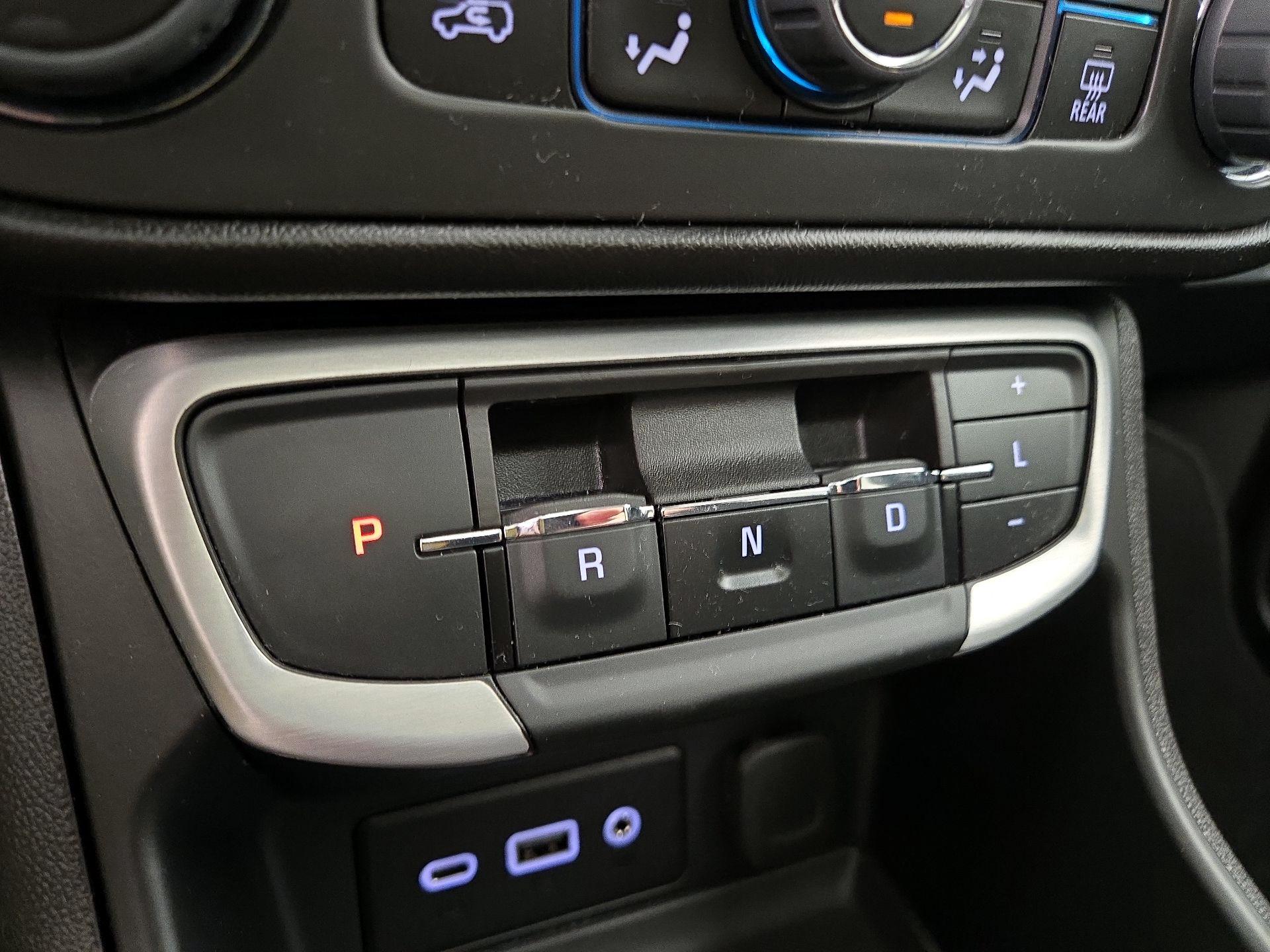 Thumbnail: 2024 GMC Terrain - 17