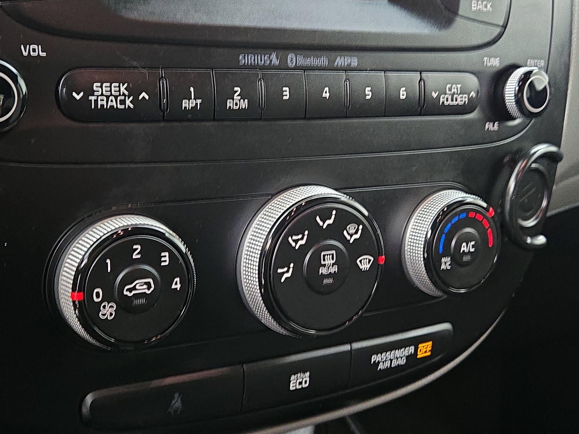 Thumbnail: 2016 Kia Soul - 14