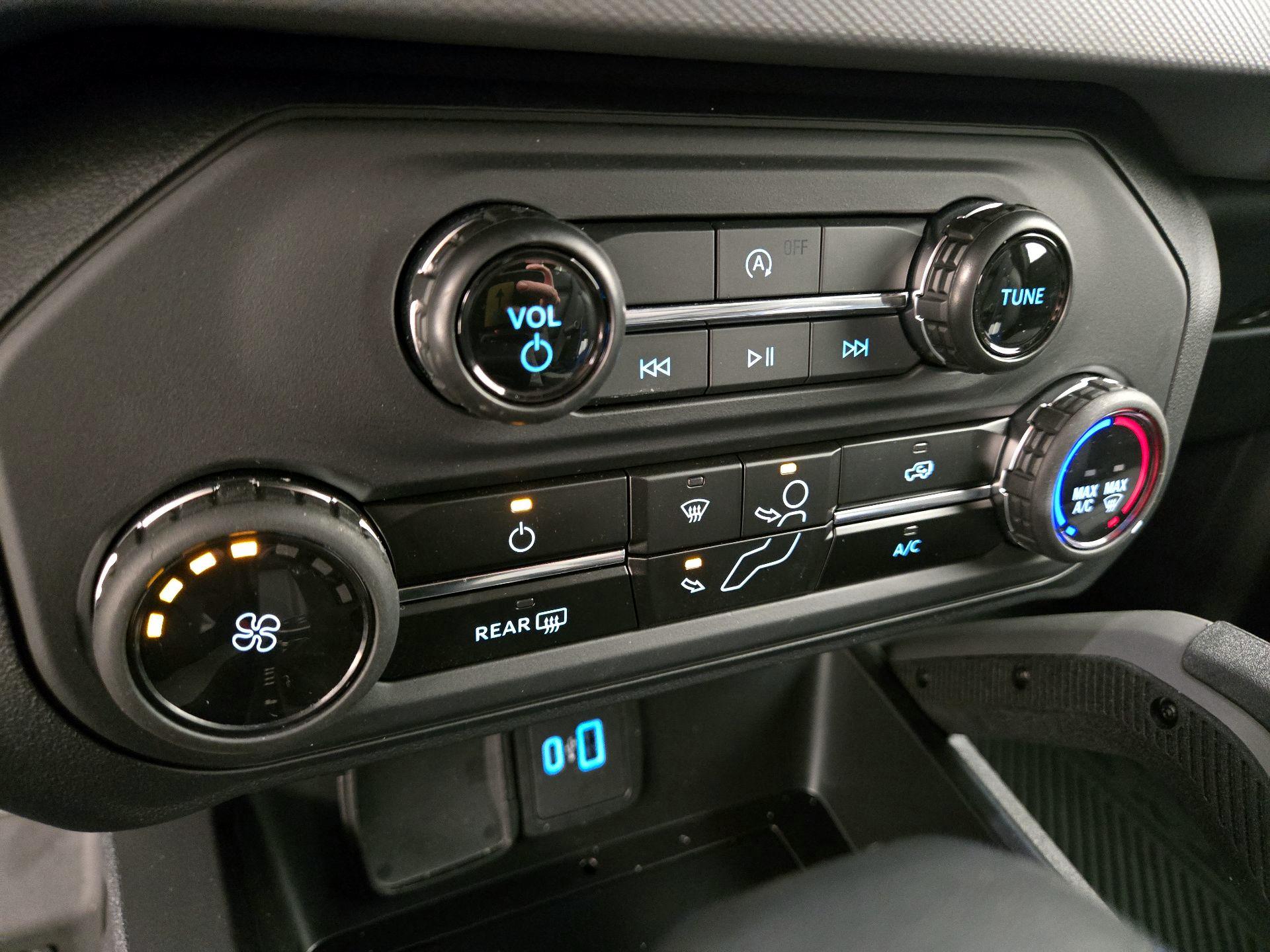 Thumbnail: 2024 Ford Bronco - 16