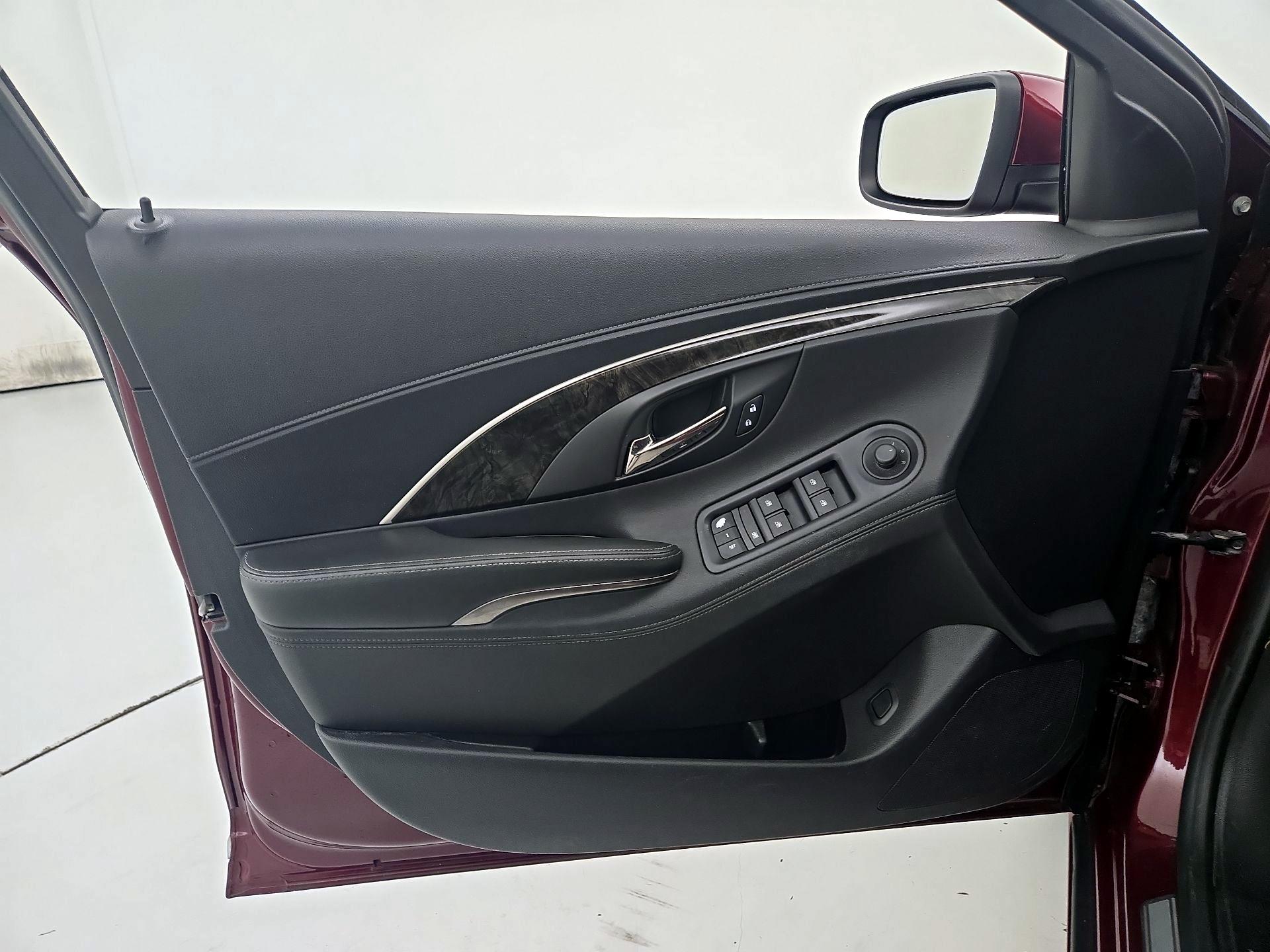 Thumbnail: 2016 Buick LaCrosse - 12