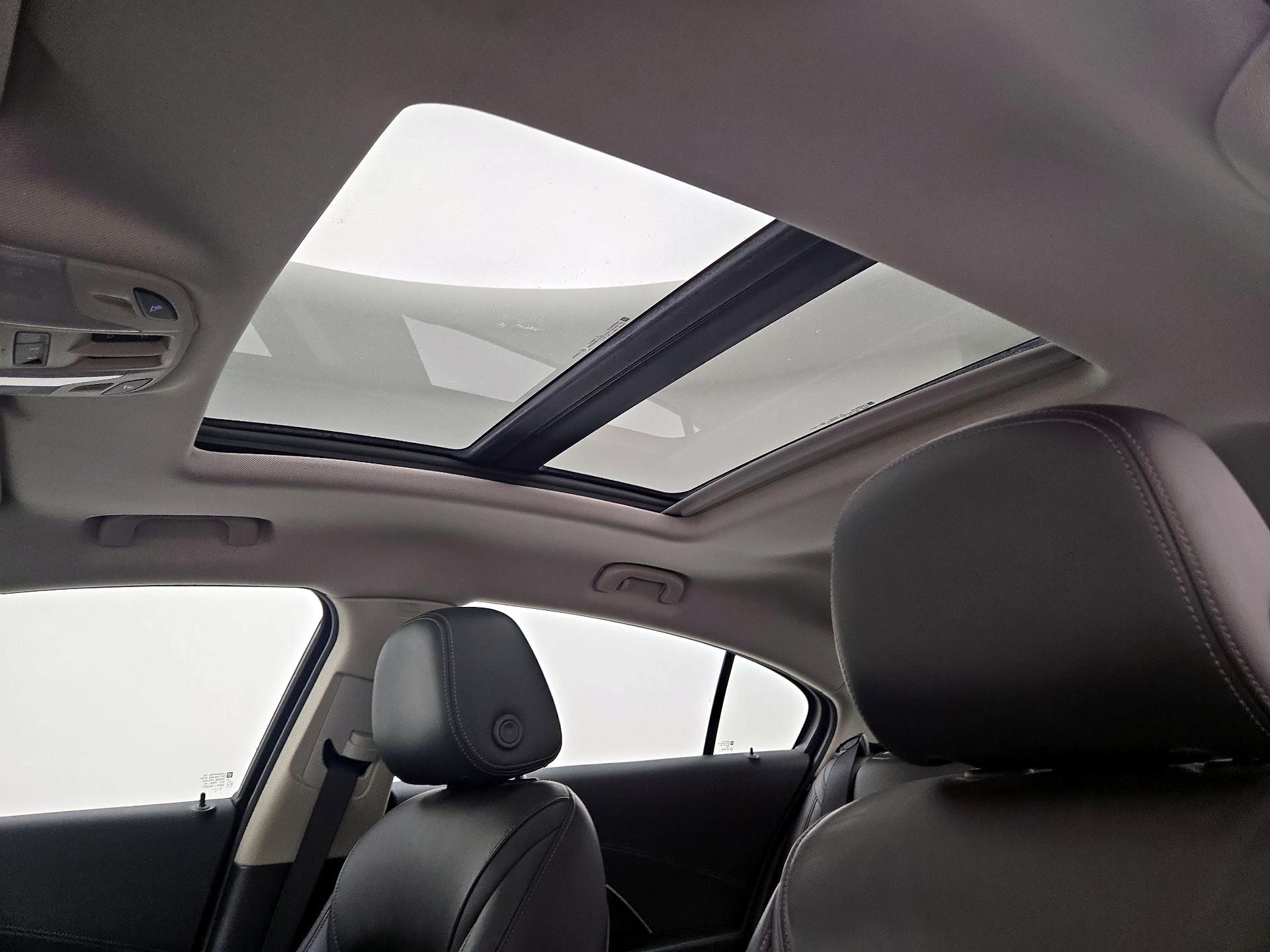 Thumbnail: 2016 Buick LaCrosse - 19