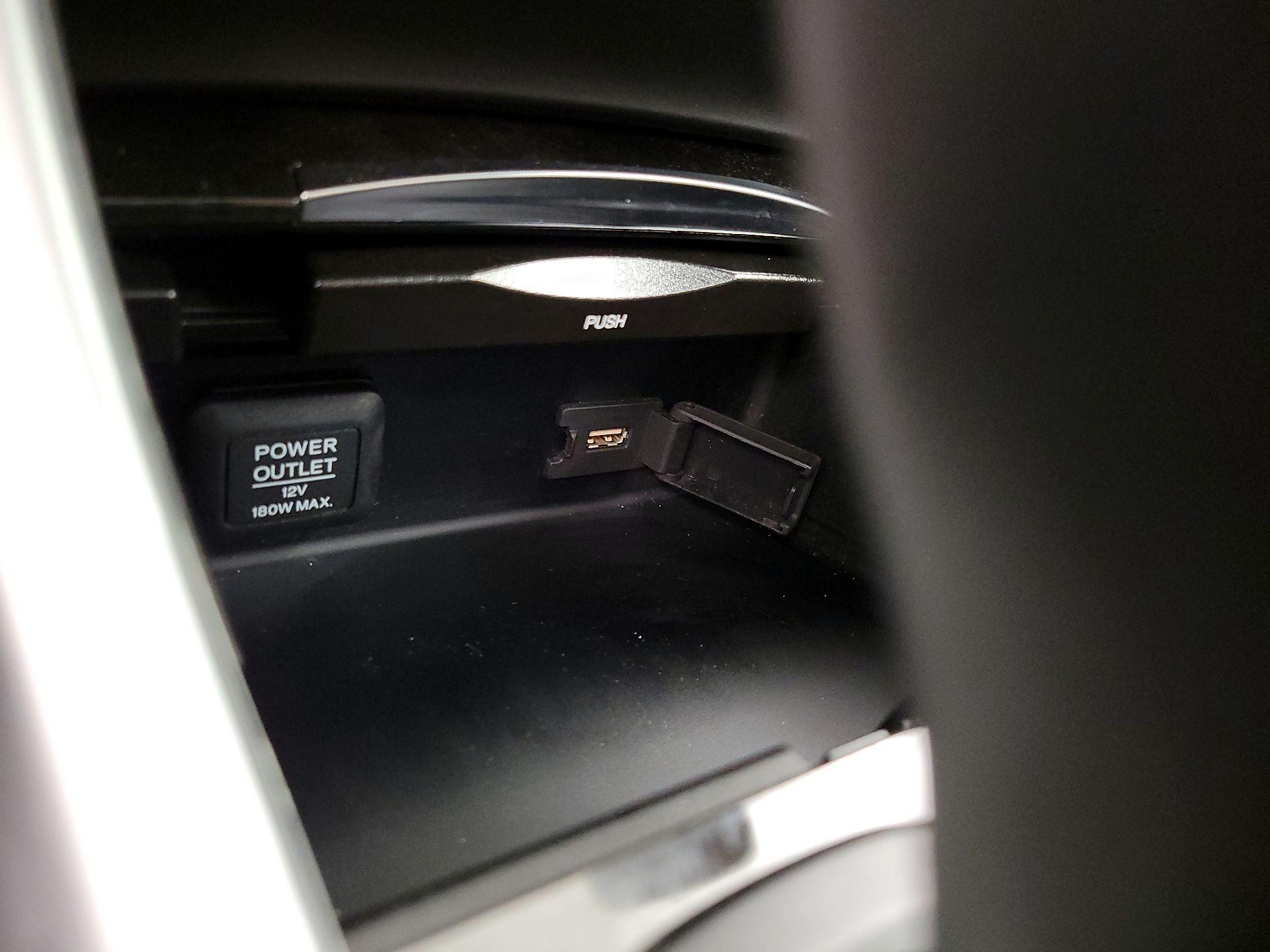 Thumbnail: 2020 Acura TLX - 18