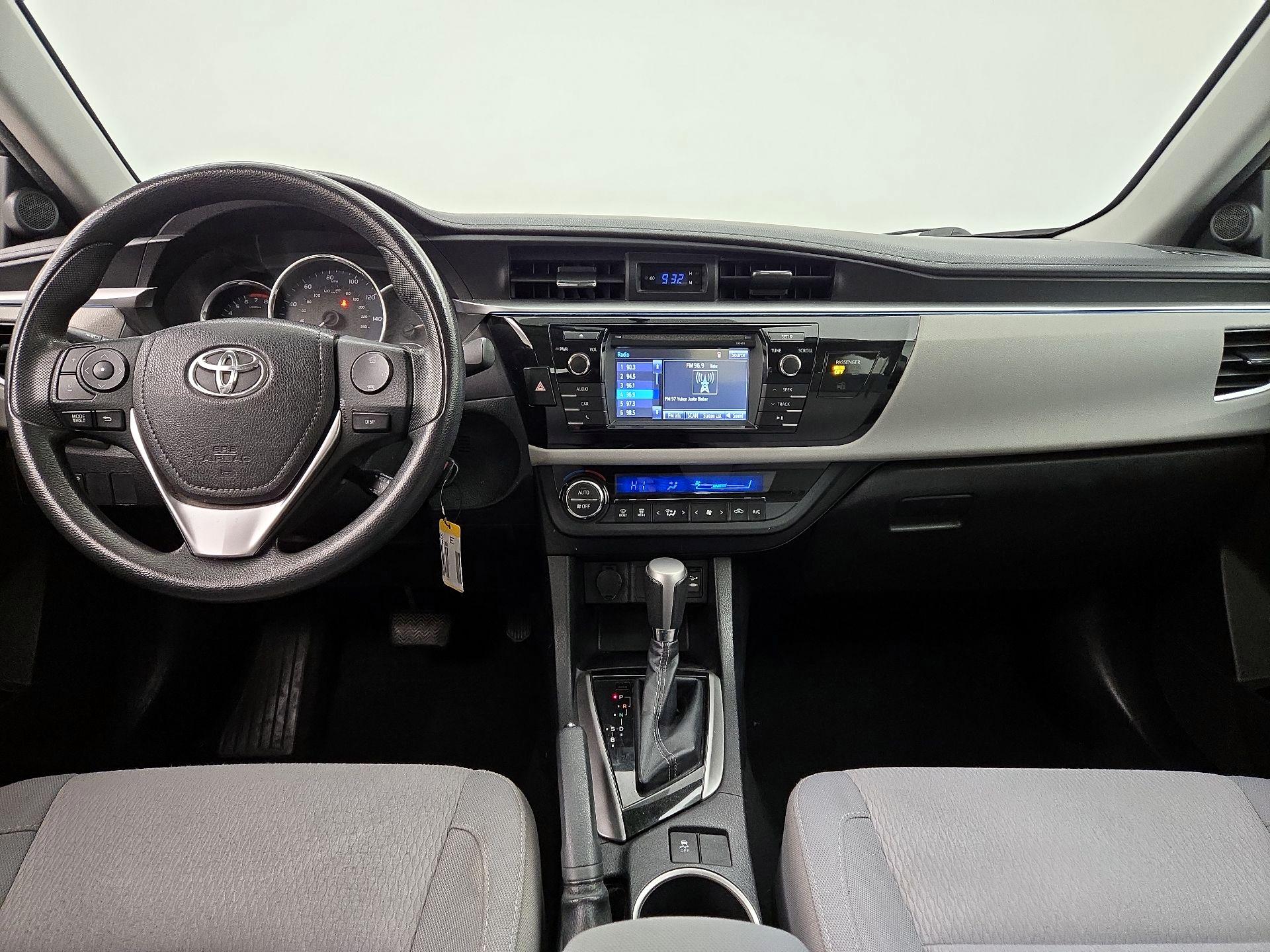 Thumbnail: 2014 Toyota Corolla - 9