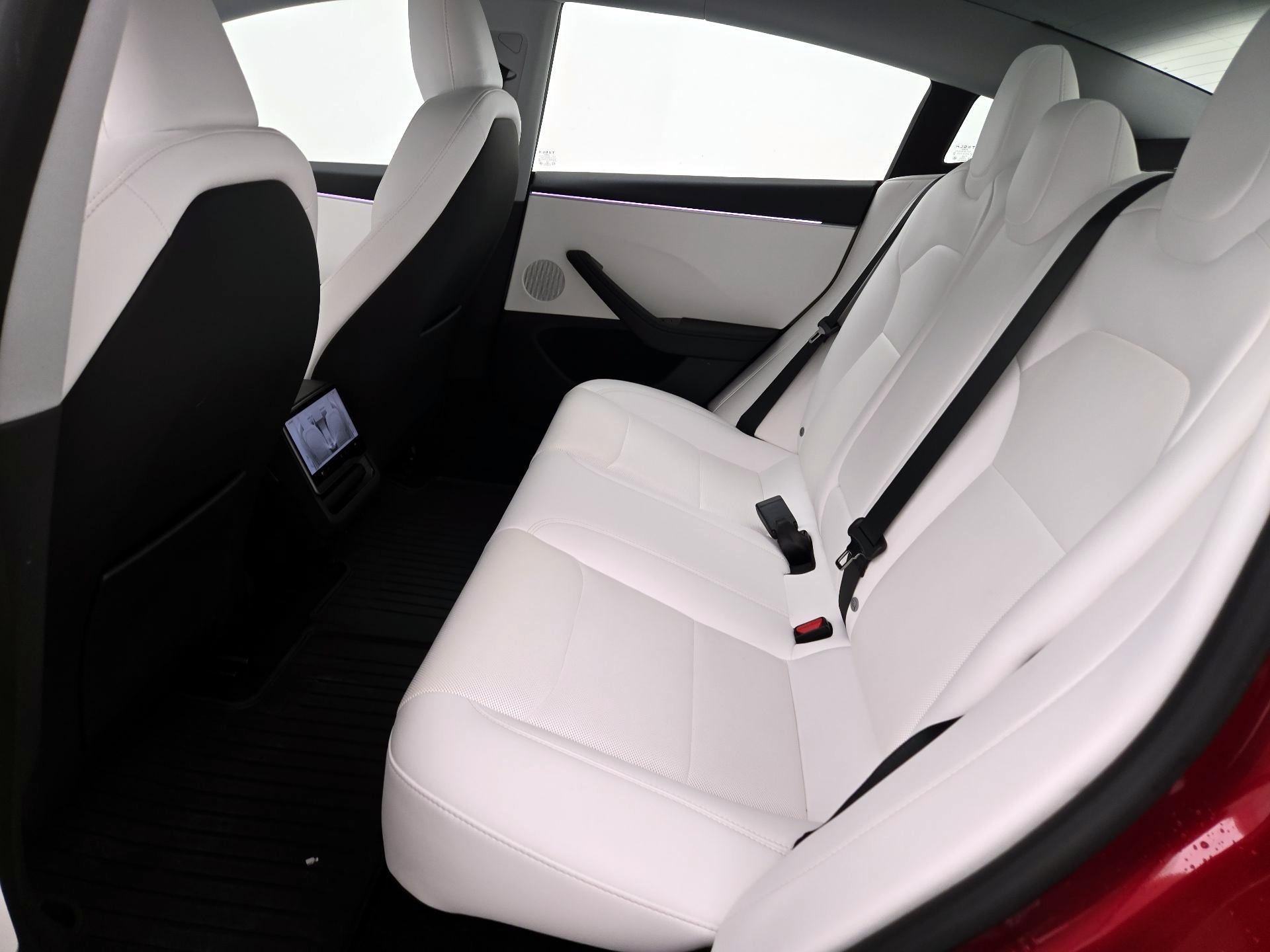 Thumbnail: 2025 Tesla Model 3 - 18