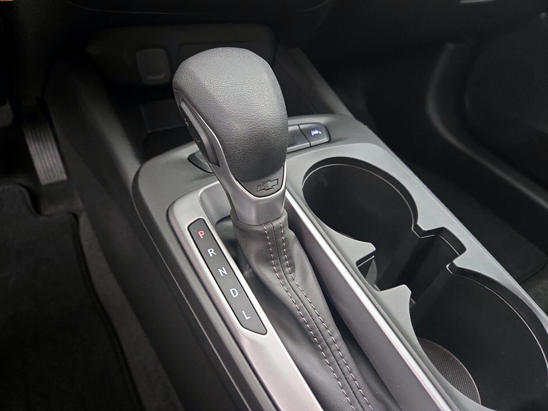 Thumbnail: 2025 Chevrolet Trax - 17