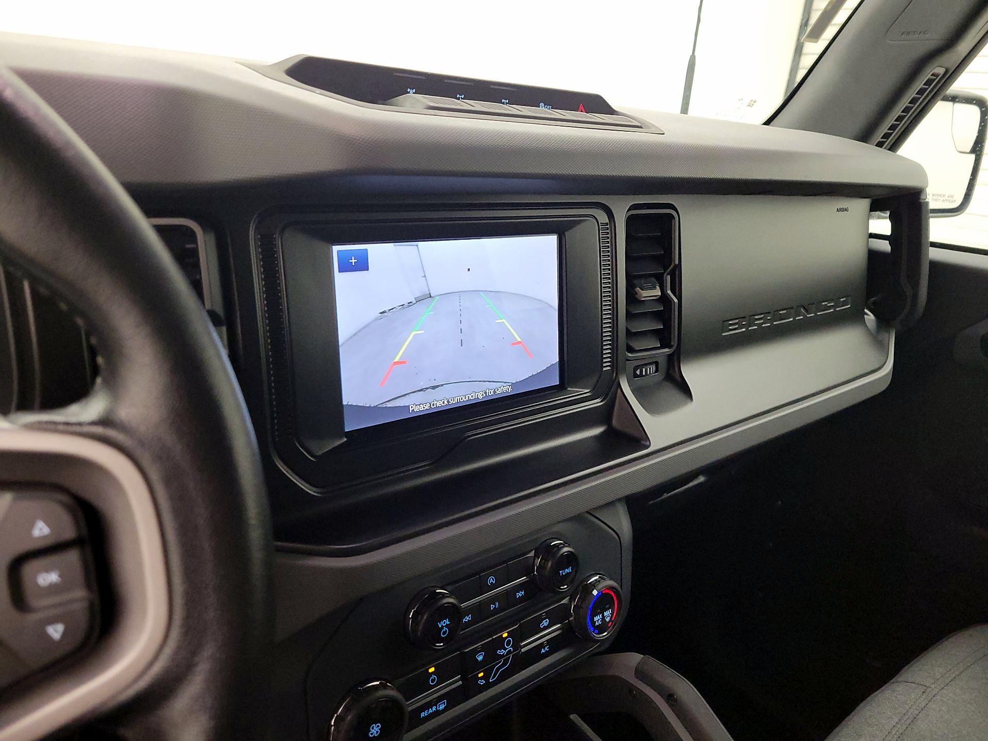 Thumbnail: 2022 Ford Bronco - 14