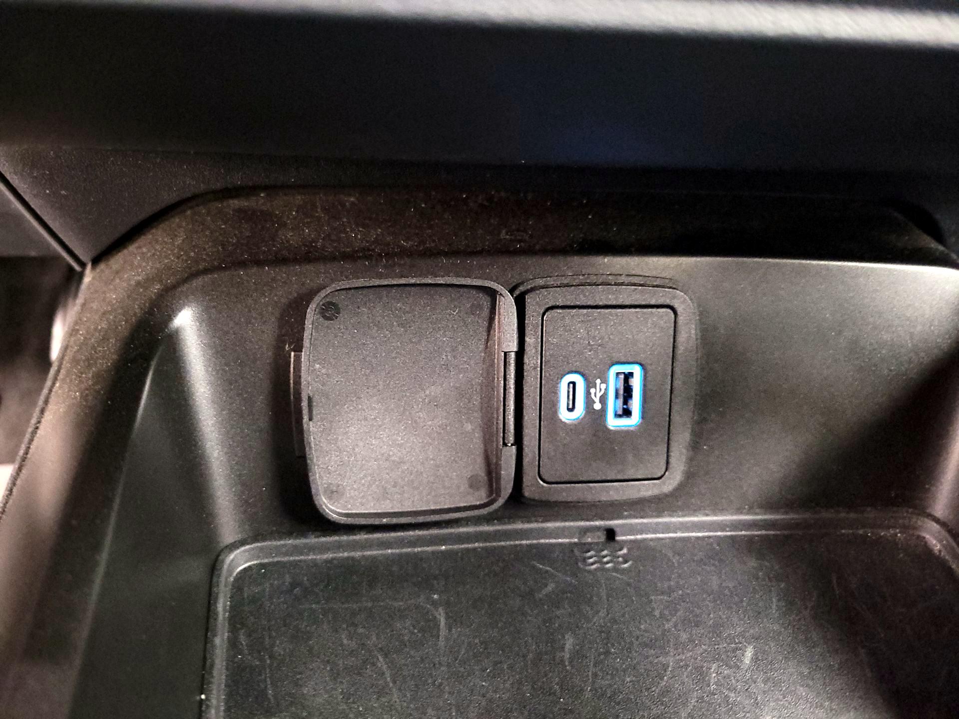 Thumbnail: 2022 Ford Bronco - 18