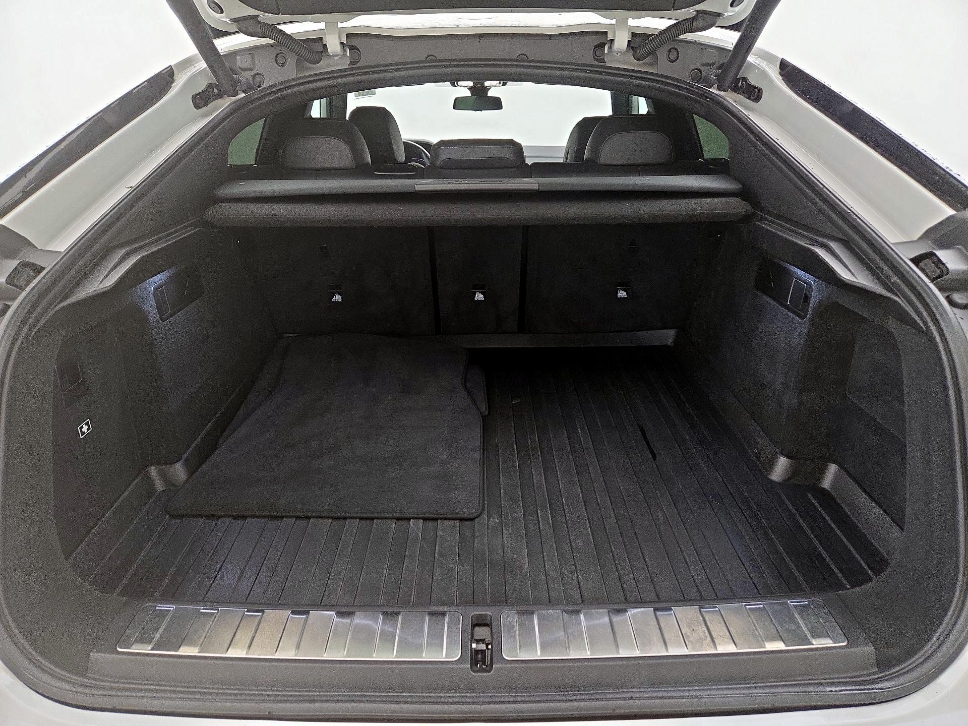 Thumbnail: 2023 BMW X6 - 19