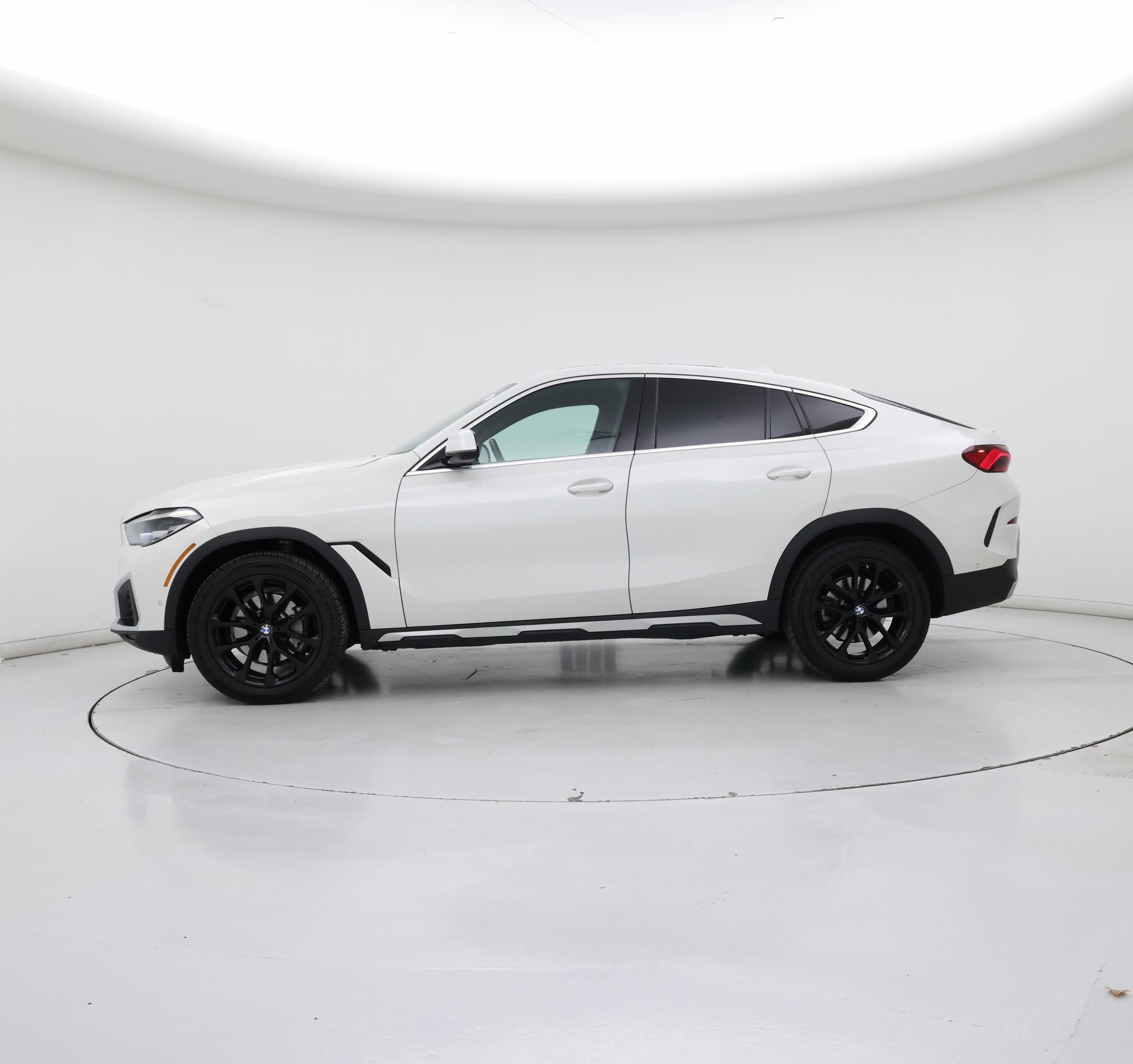 Thumbnail: 2023 BMW X6 - 3