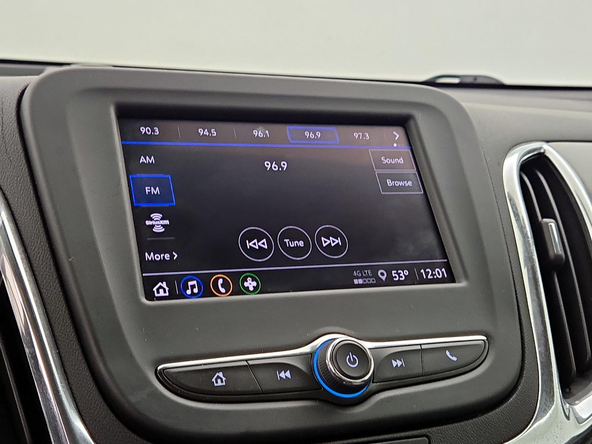 Thumbnail: 2023 Chevrolet Equinox - 16