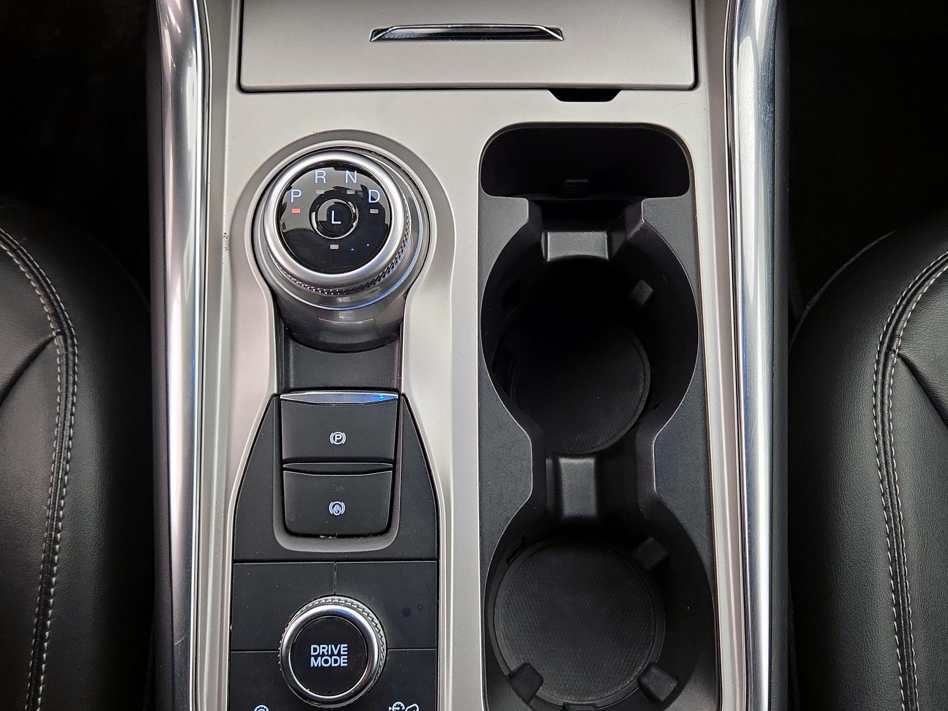 Thumbnail: 2022 Ford Explorer - 18