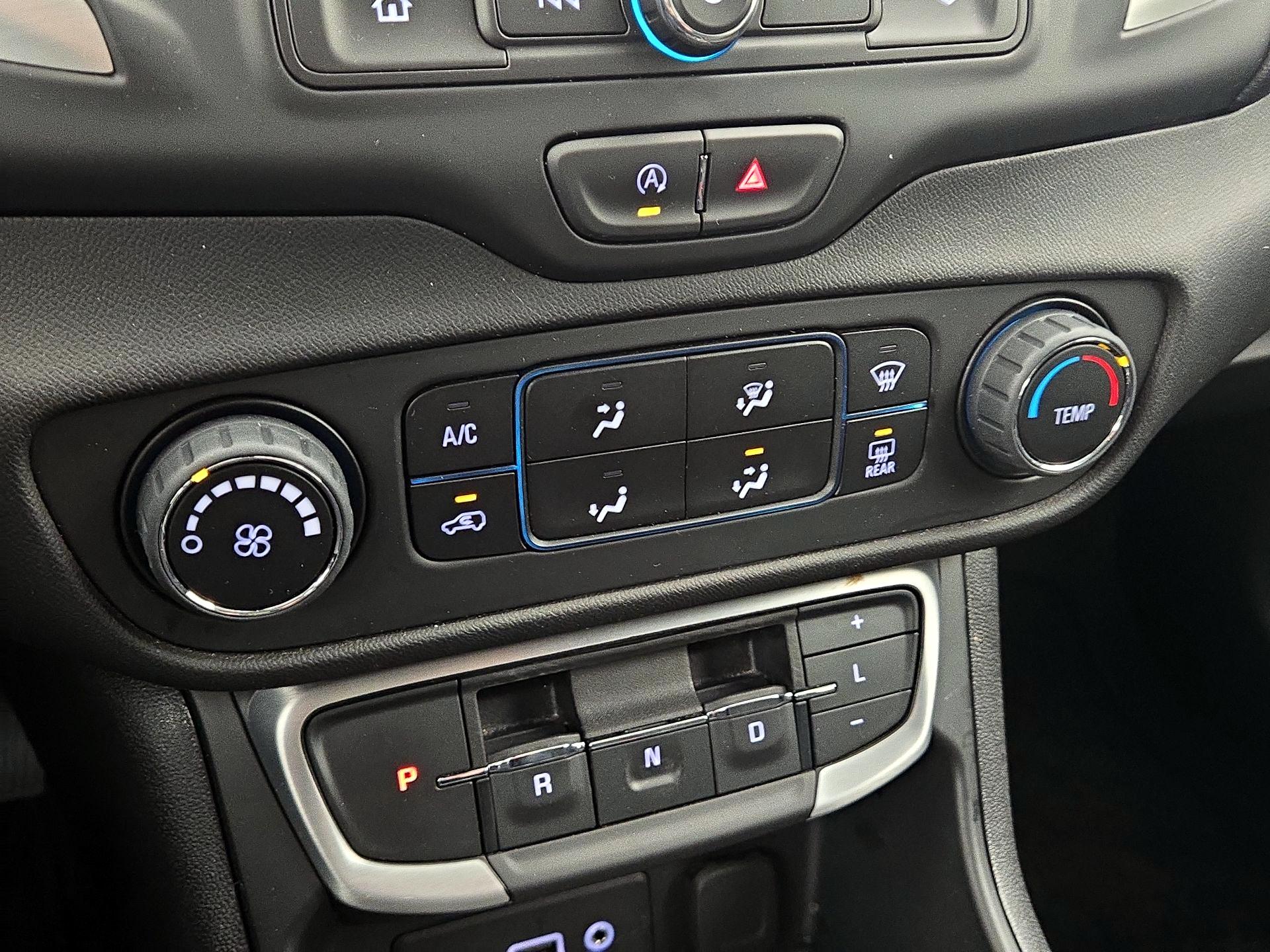 Thumbnail: 2024 GMC Terrain - 16