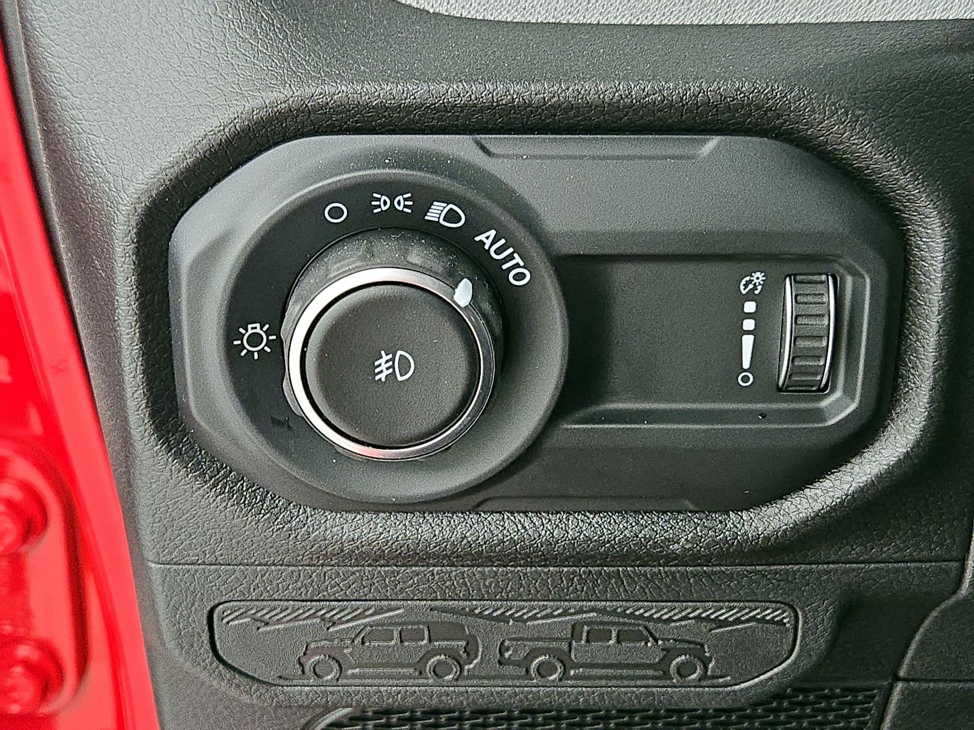 Thumbnail: 2025 Jeep Wrangler - 13