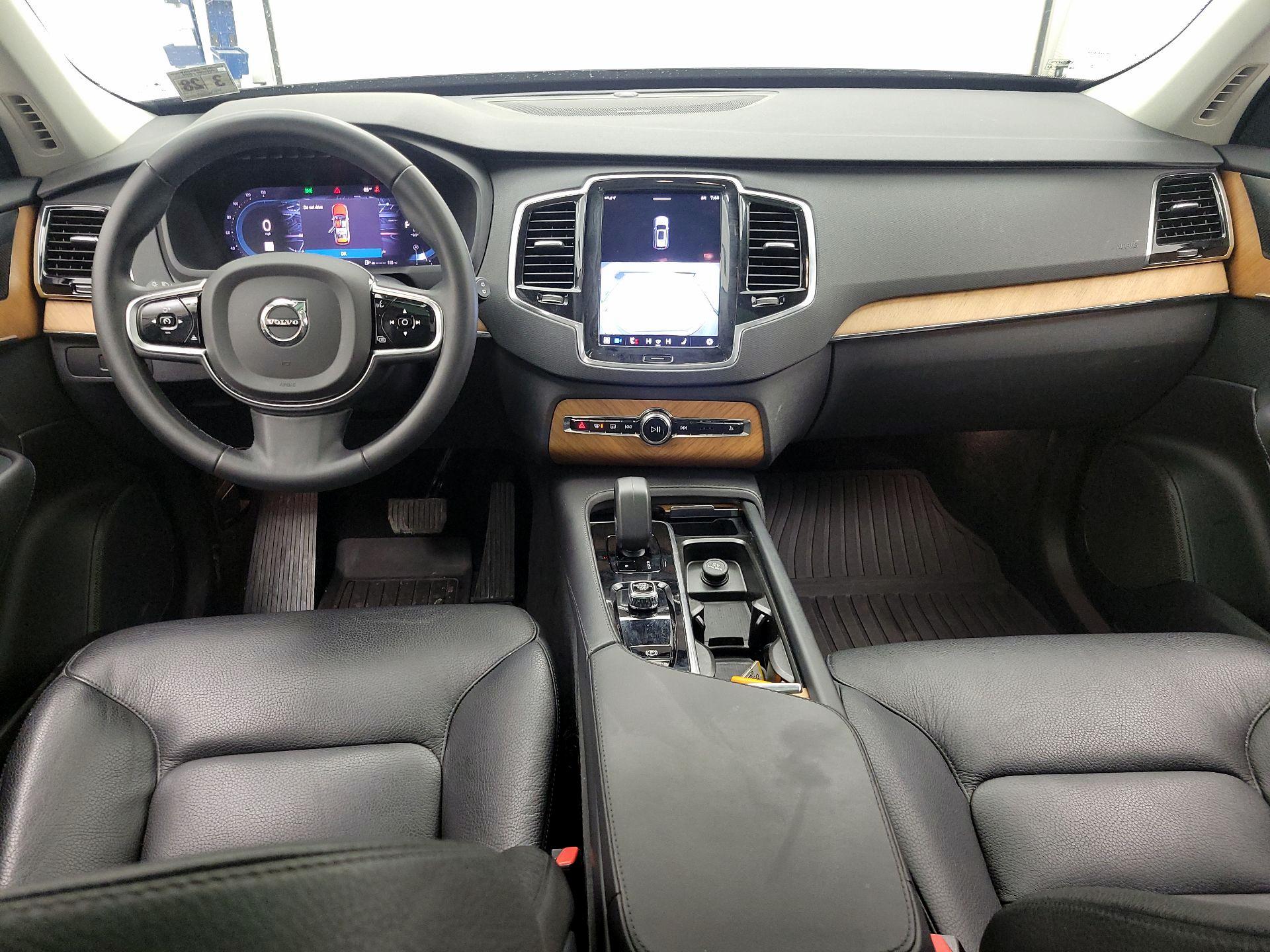 Thumbnail: 2023 Volvo XC90 - 9