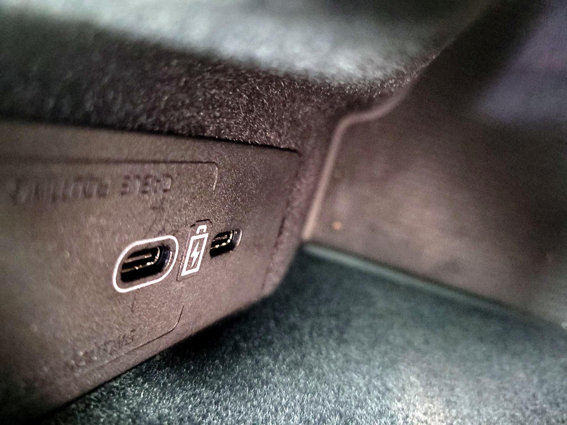 Thumbnail: 2023 Volvo XC60 - 18