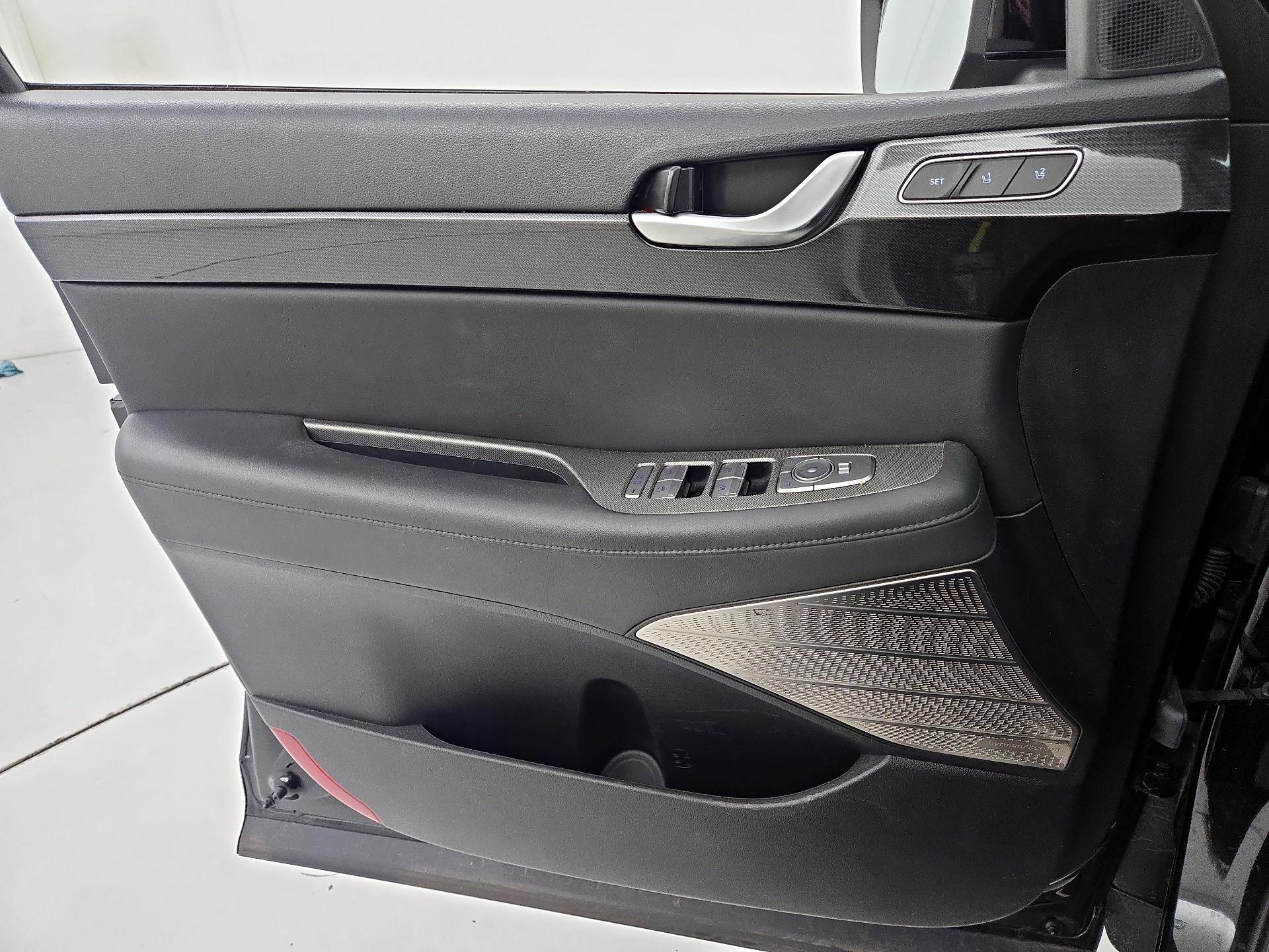 Thumbnail: 2022 Hyundai Palisade - 12