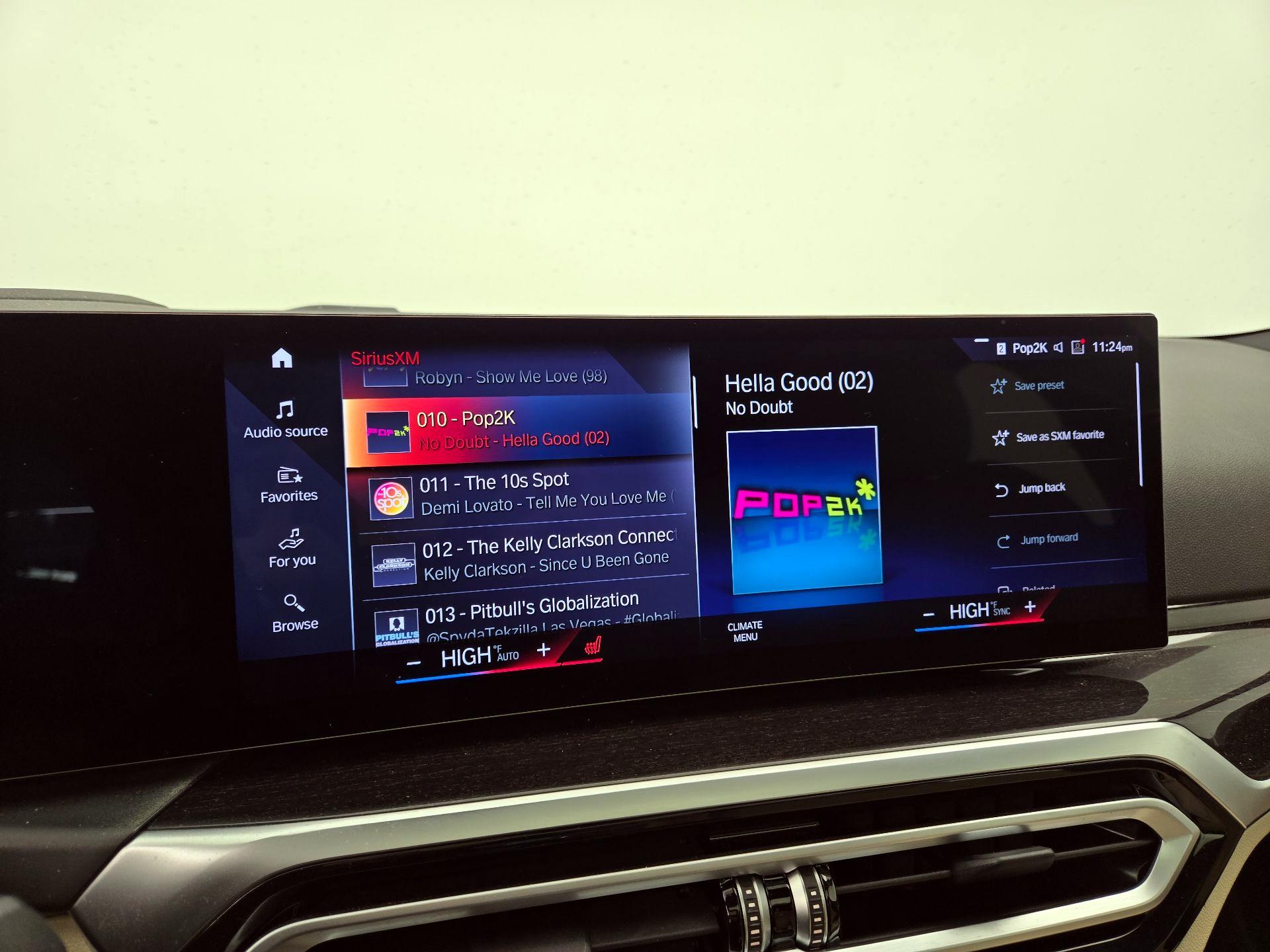 Thumbnail: 2023 BMW i4 - 16