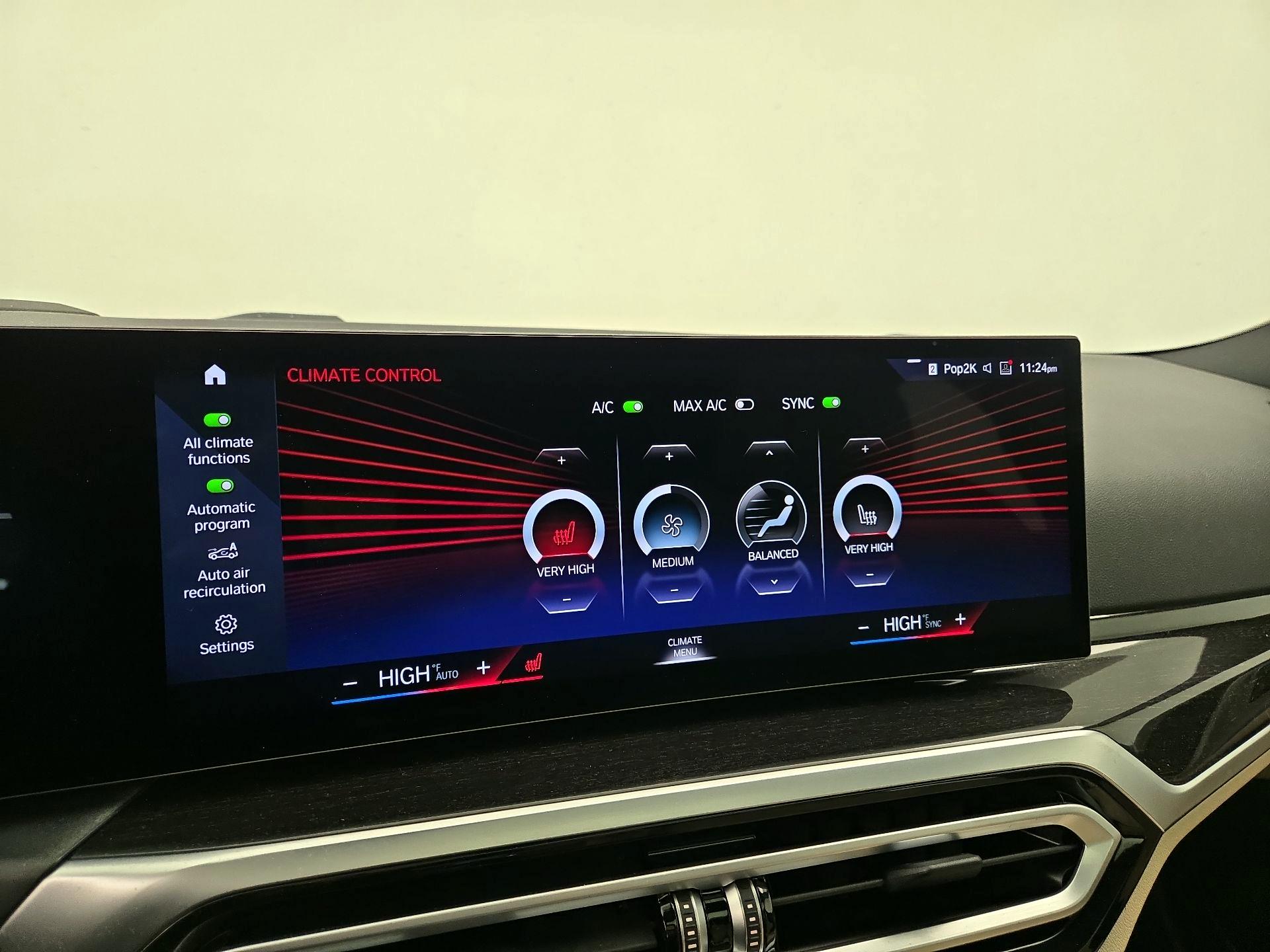 Thumbnail: 2023 BMW i4 - 17