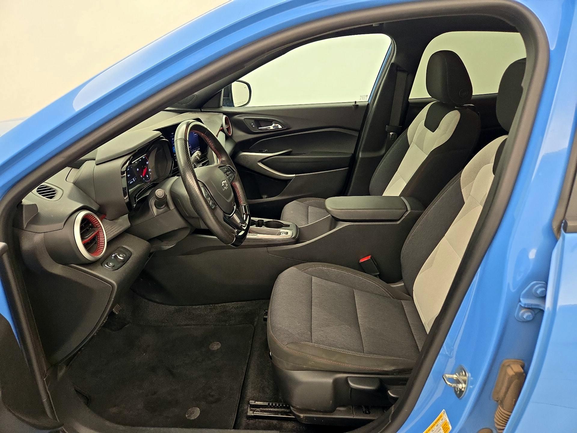 Thumbnail: 2024 Chevrolet Trax - 11