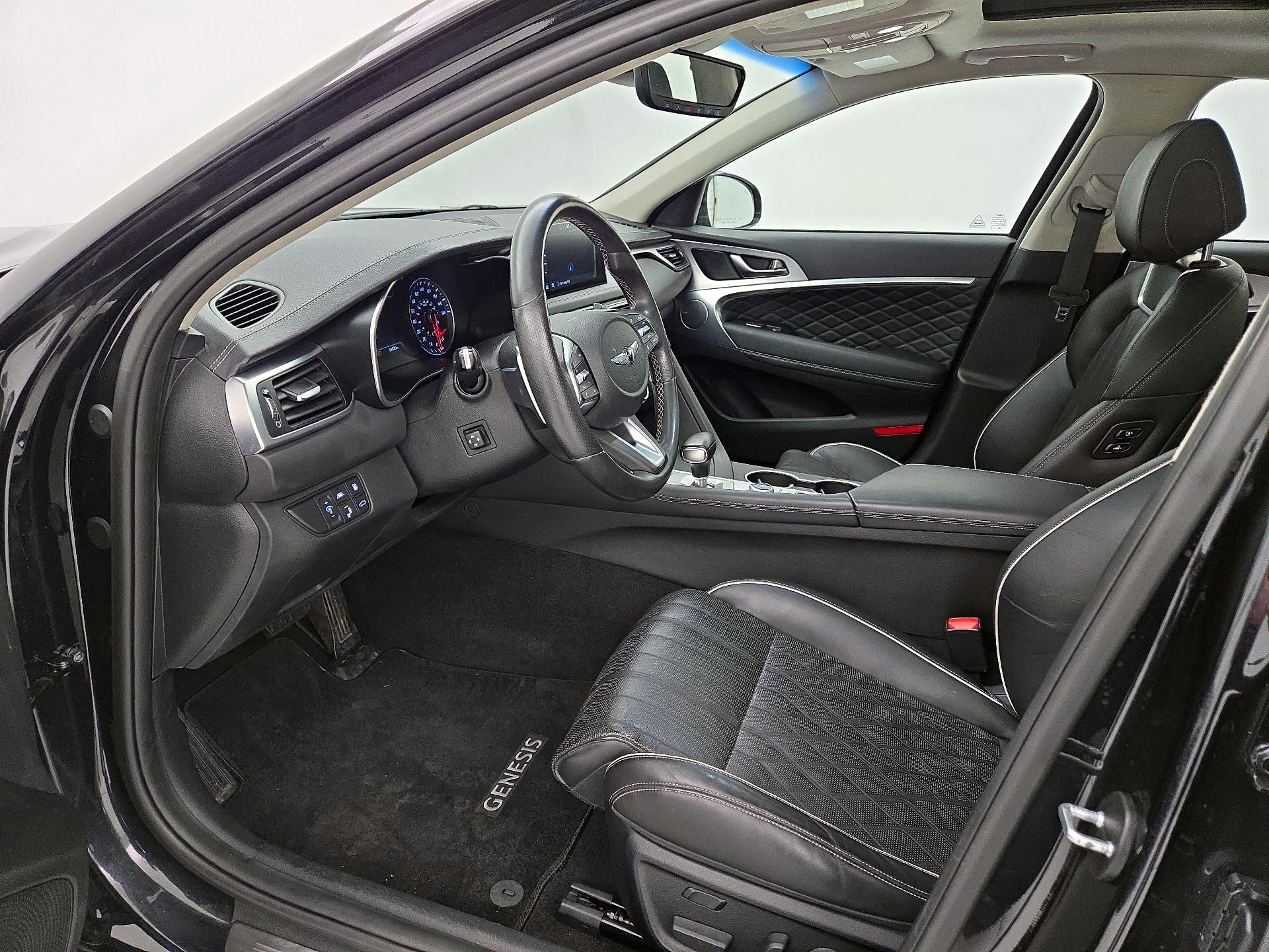 Thumbnail: 2021 Genesis G70 - 11