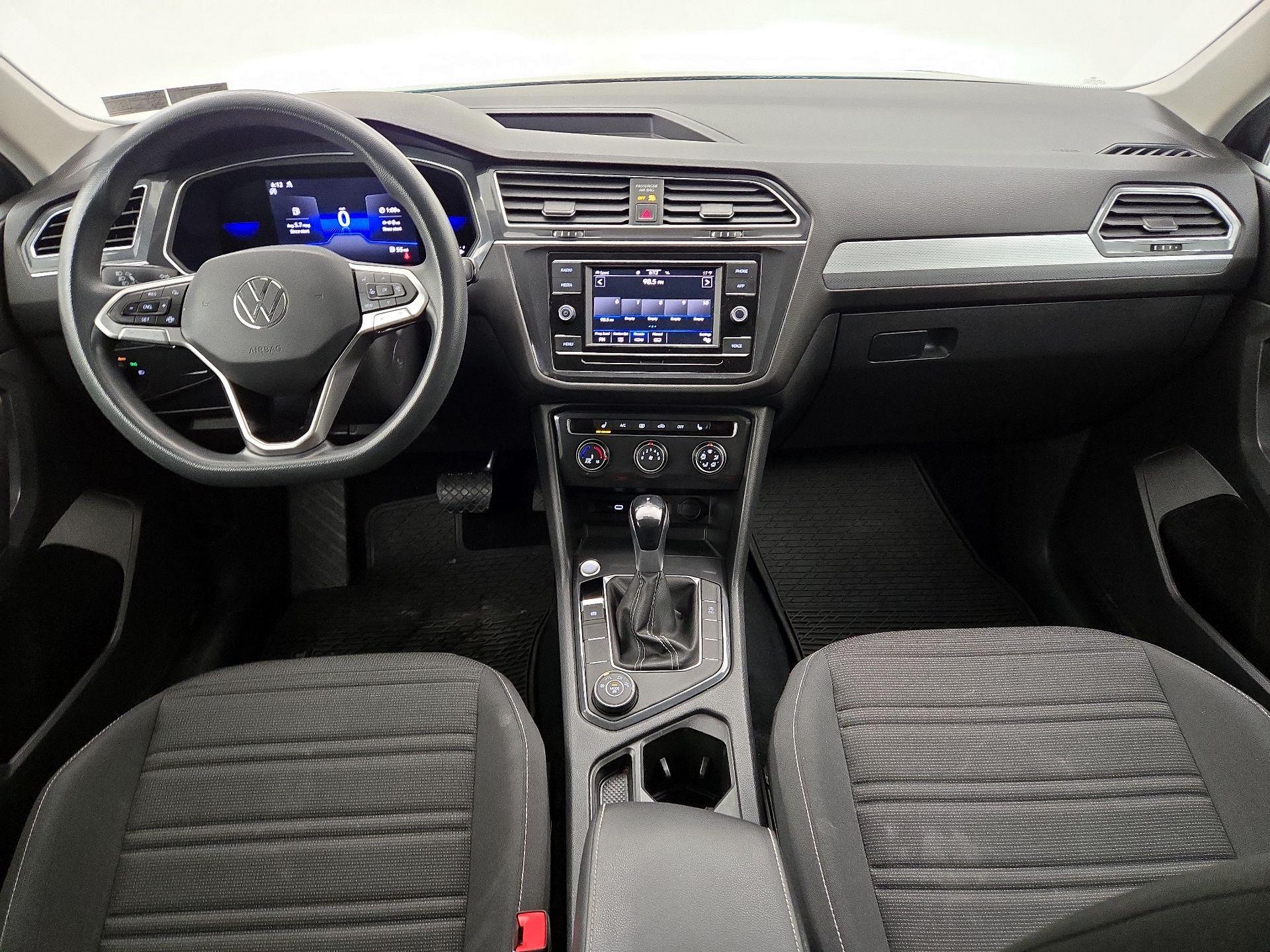 Thumbnail: 2022 Volkswagen Tiguan - 9