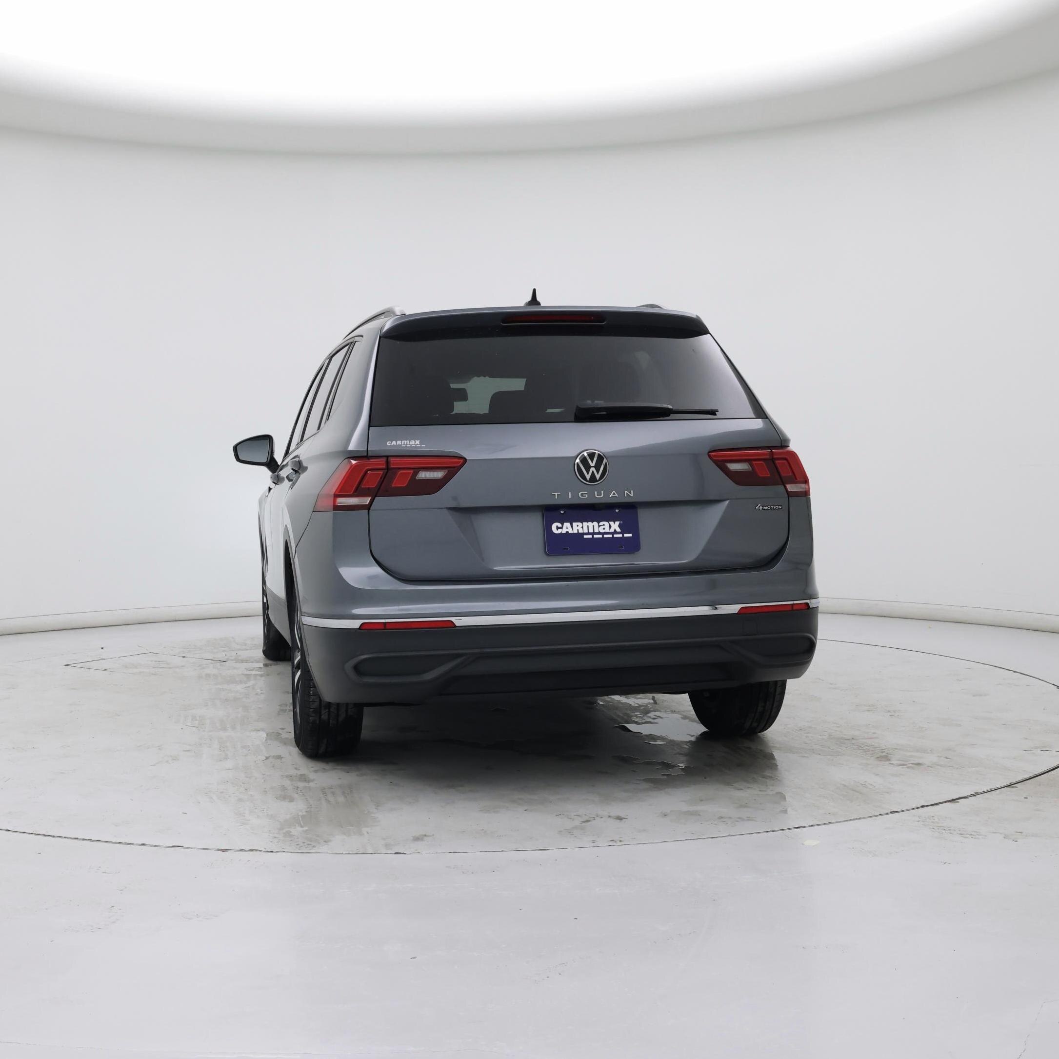 Thumbnail: 2022 Volkswagen Tiguan - 6